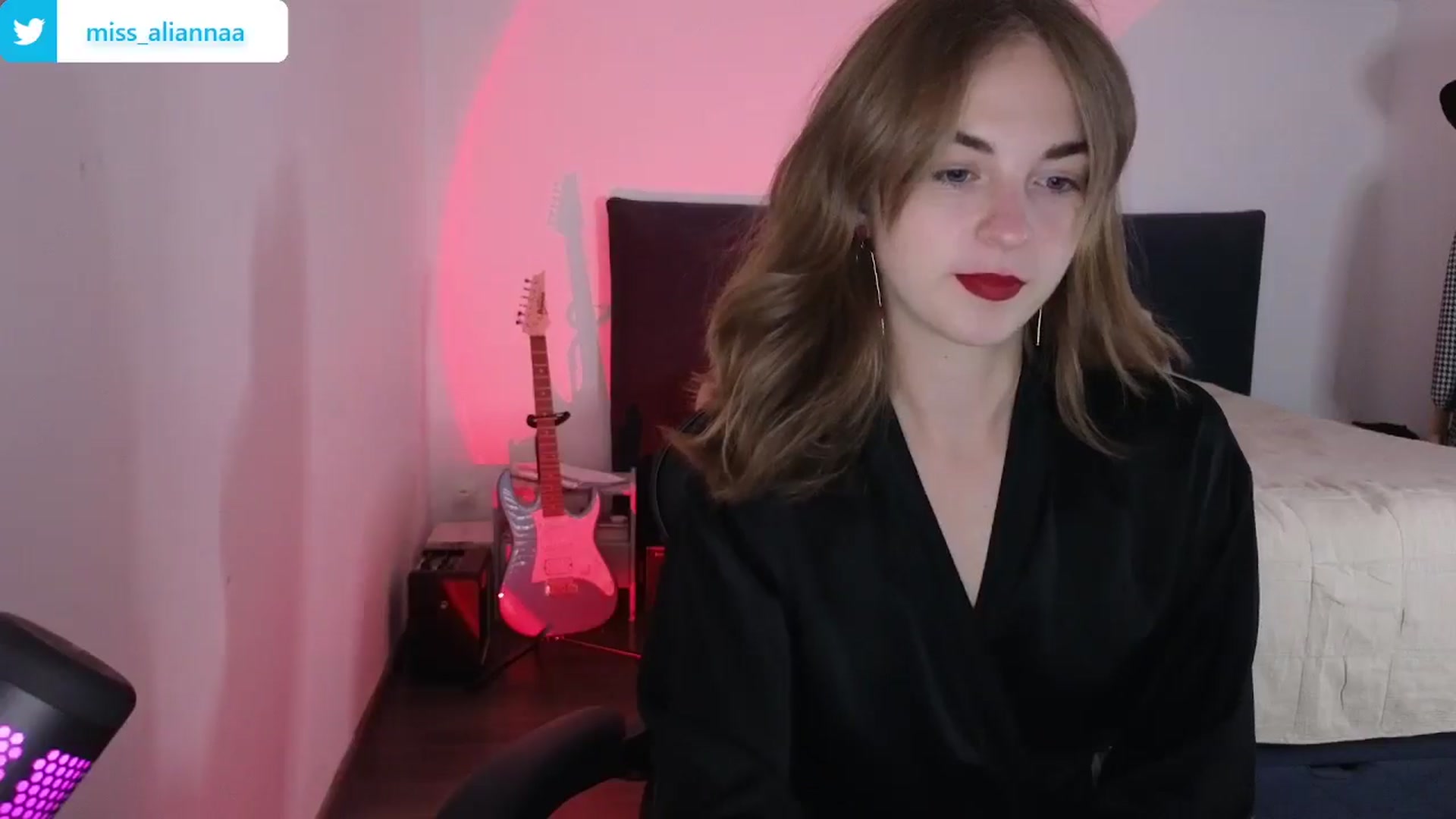 Gallery image thumbnail from Aliannaa's myfreecams stream on, 06/12/2024, 20:03 image 7 of 20