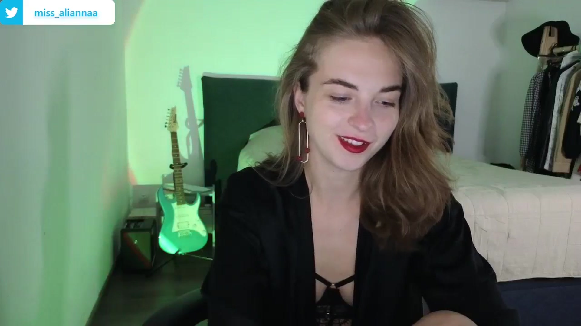 Gallery image thumbnail from Aliannaa's myfreecams stream on, 06/12/2024, 20:03 image 19 of 20