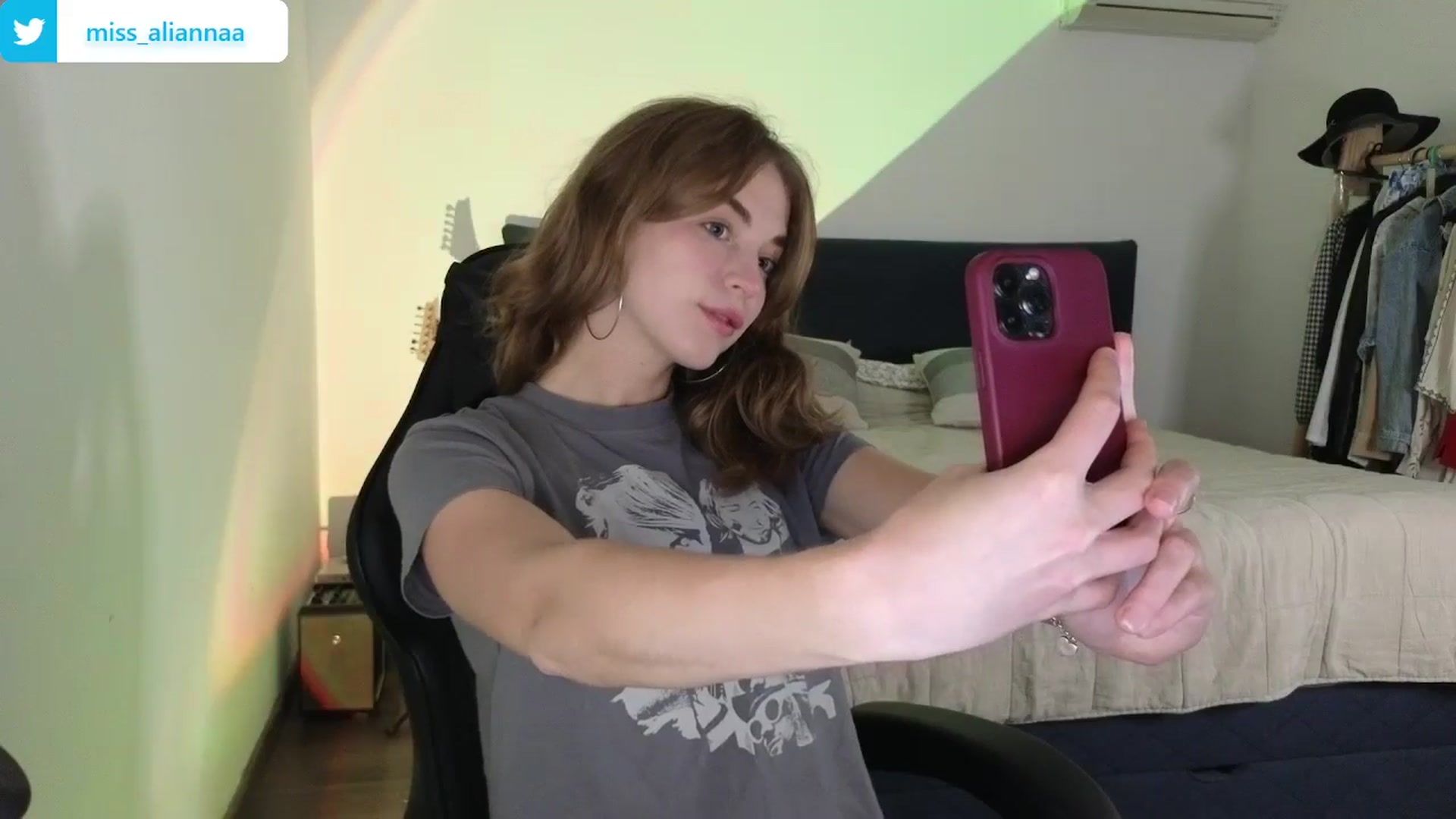 Gallery image thumbnail from Aliannaa's myfreecams stream on, 06/16/2024, 18:21 image 3 of 20