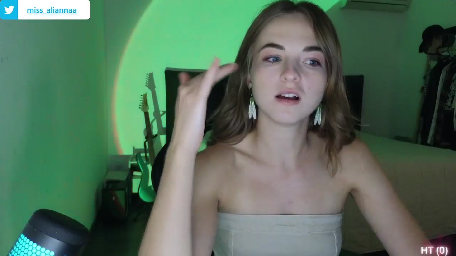 Gallery image thumbnail from Aliannaa's myfreecams stream on, 07/06/2024, 19:43 image 8 of 20