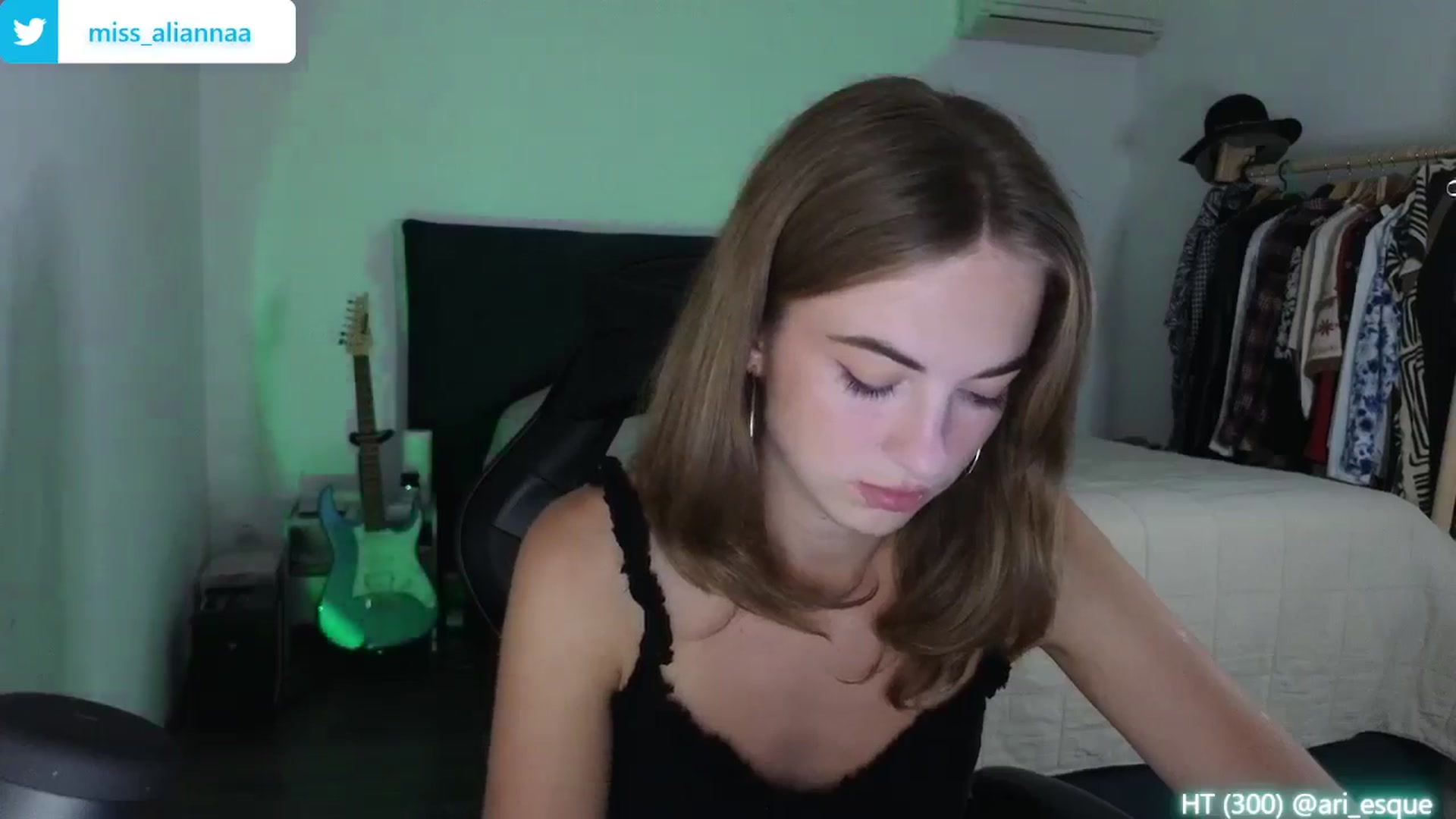 Gallery image thumbnail from Aliannaa's myfreecams stream on, 07/17/2024, 19:37 image 7 of 20