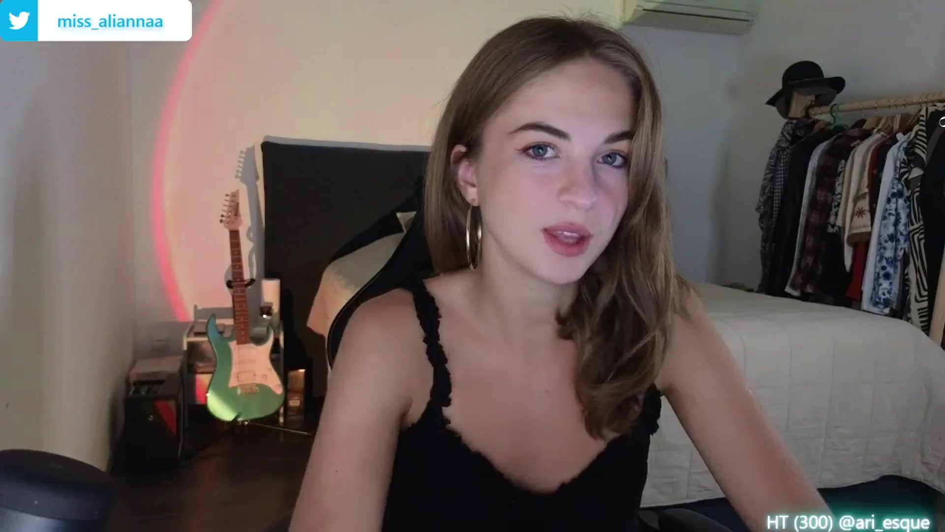 Gallery image thumbnail from Aliannaa's myfreecams stream on, 07/17/2024, 19:37 image 3 of 20