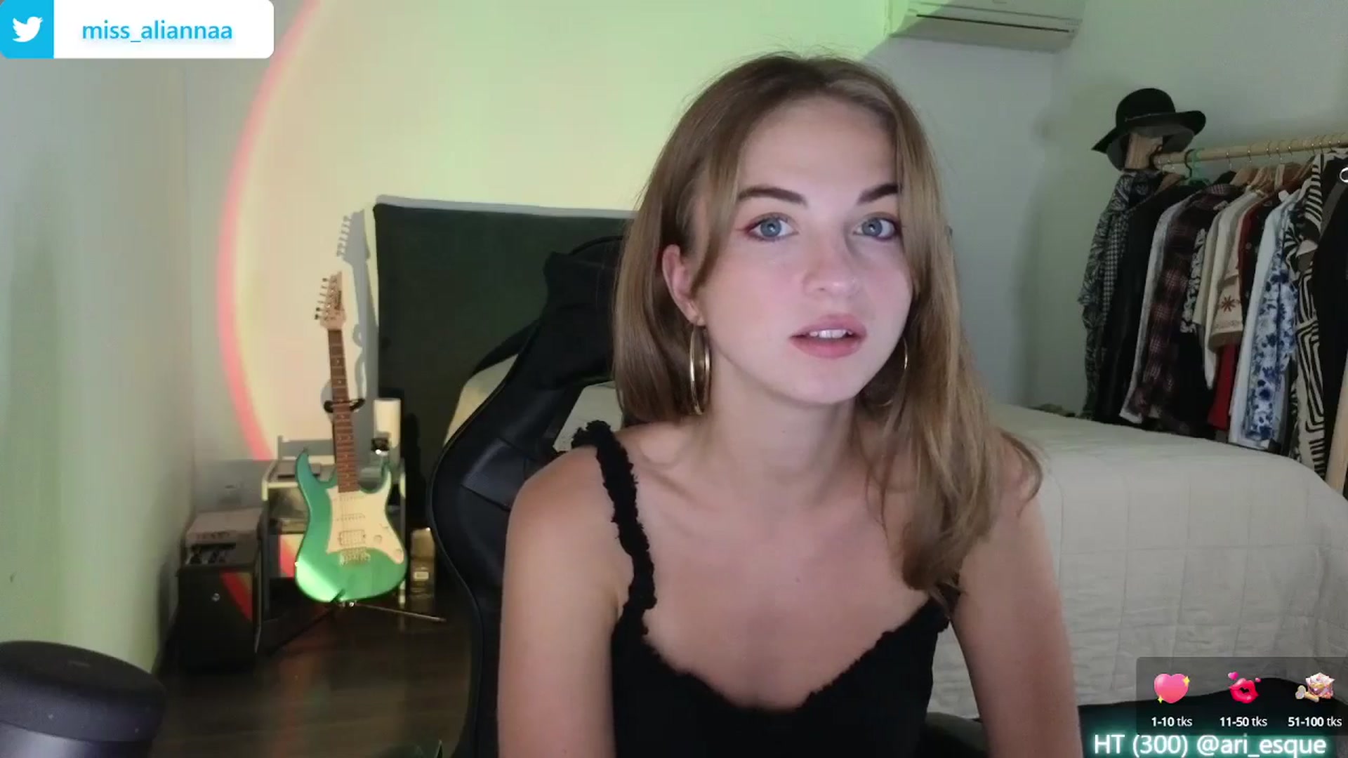 Gallery image thumbnail from Aliannaa's myfreecams stream on, 07/17/2024, 19:37 image 11 of 20