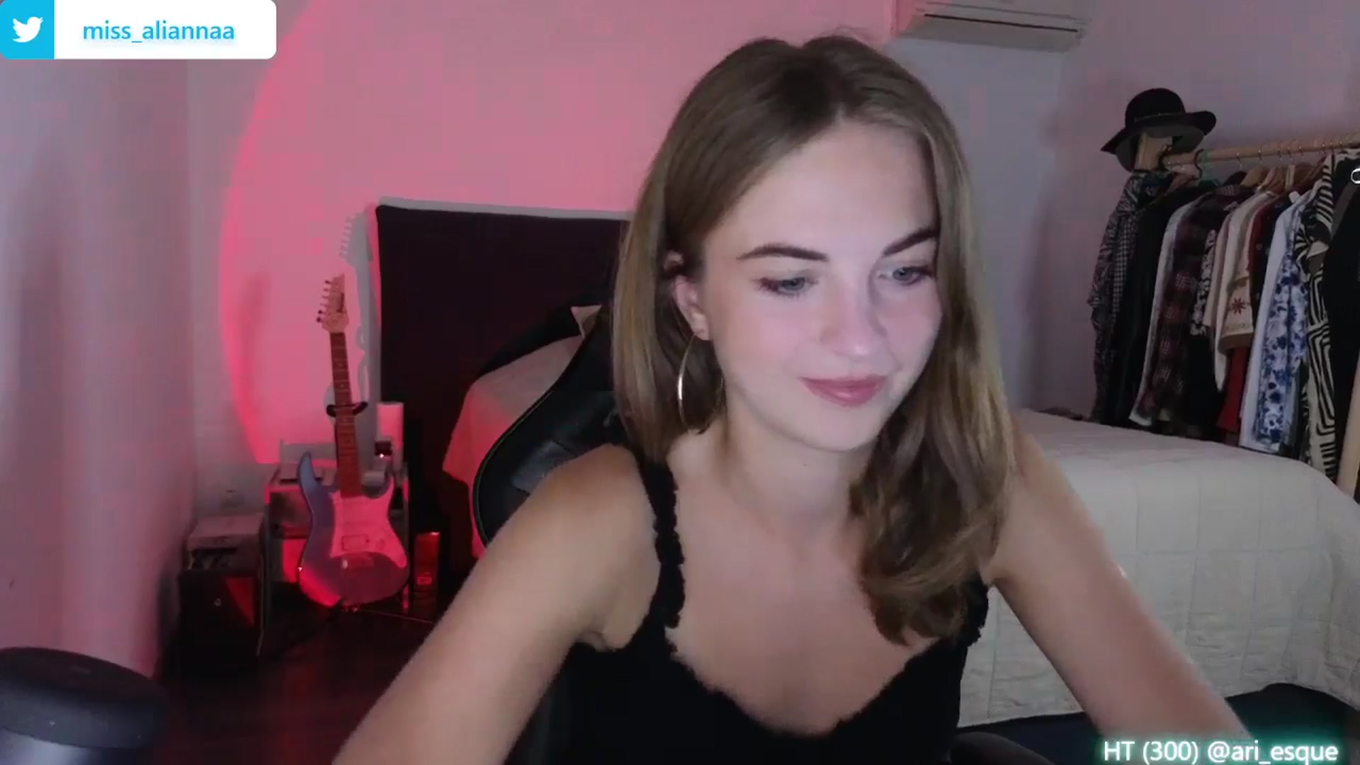 Gallery image thumbnail from Aliannaa's myfreecams stream on, 07/17/2024, 19:37 image 5 of 20