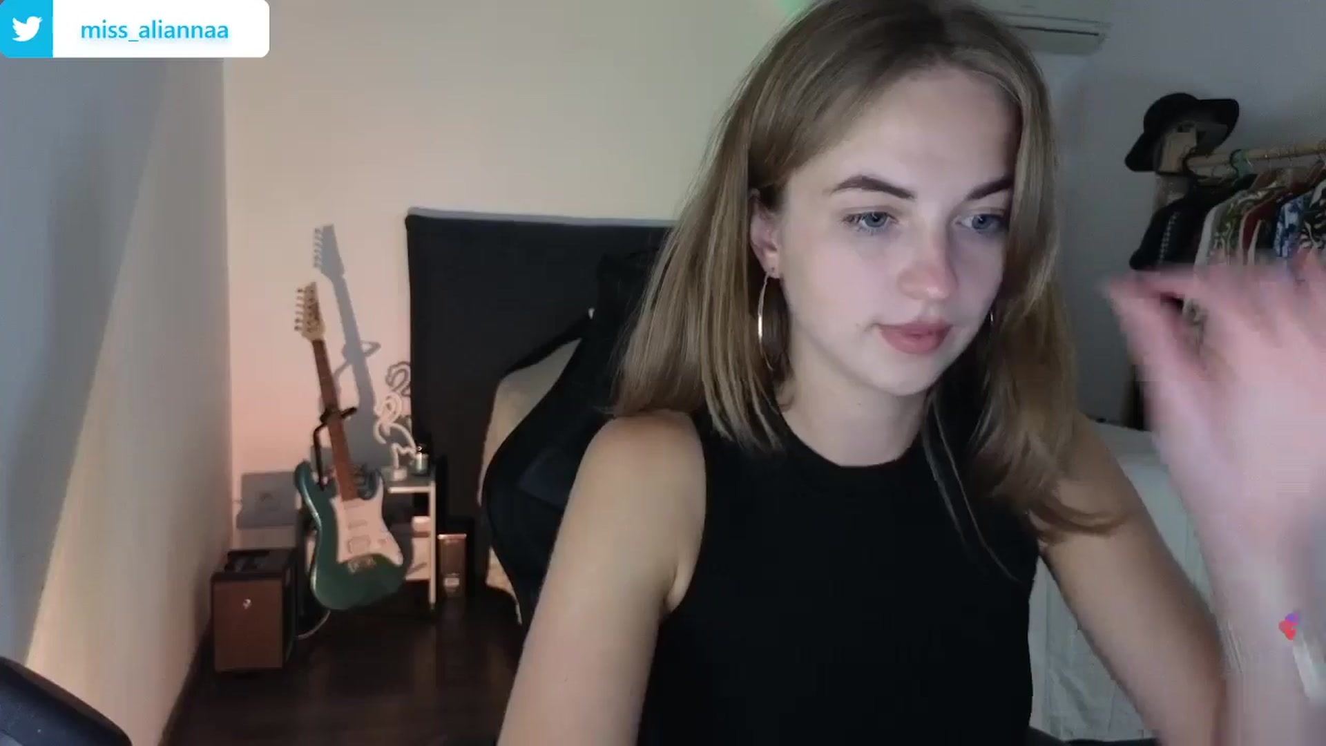 Gallery image thumbnail from Aliannaa's myfreecams stream on, 07/24/2024, 18:18 image 17 of 20
