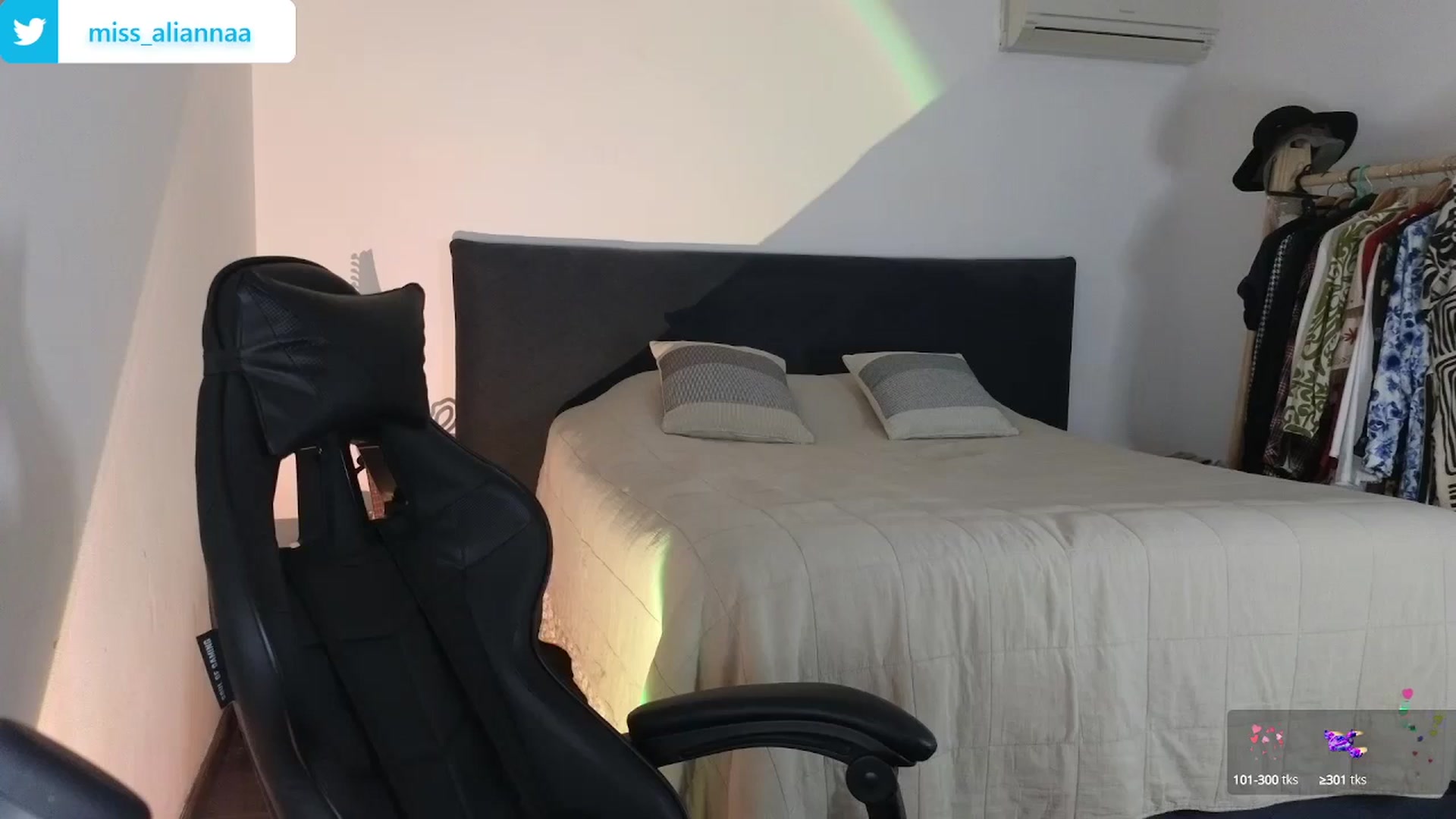 Gallery image thumbnail from Aliannaa's myfreecams stream on, 07/24/2024, 18:18 image 19 of 20