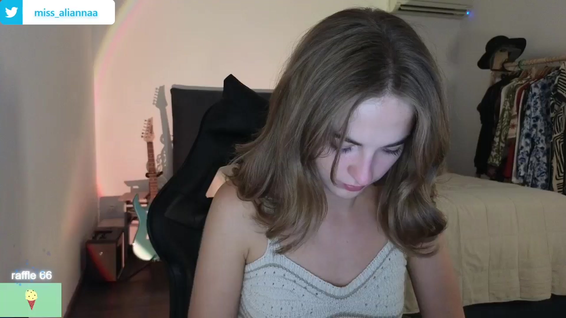 Gallery image thumbnail from Aliannaa's myfreecams stream on, 07/26/2024, 20:26 image 1 of 20