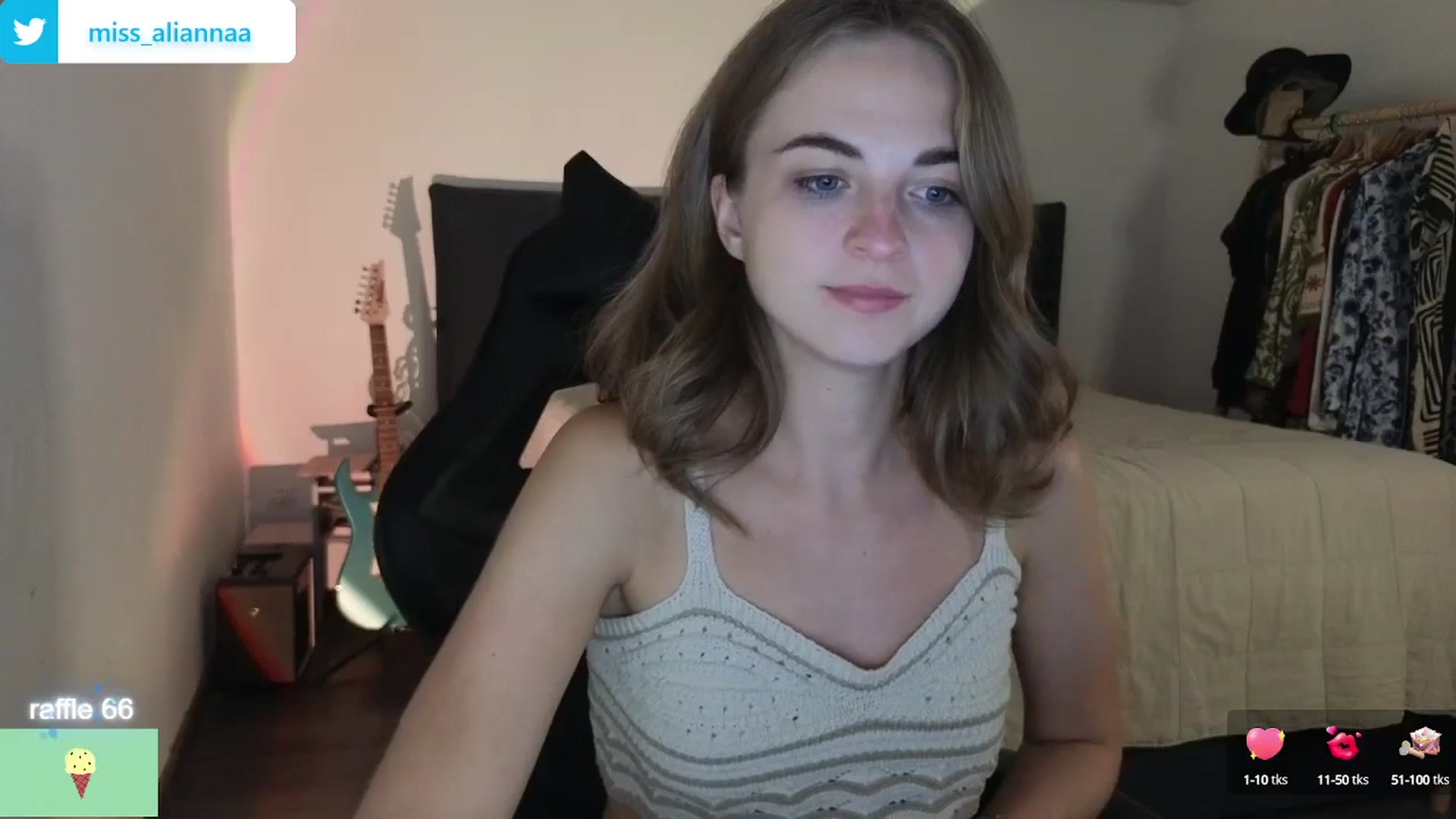 Gallery image thumbnail from Aliannaa's myfreecams stream on, 07/26/2024, 20:26 image 8 of 20
