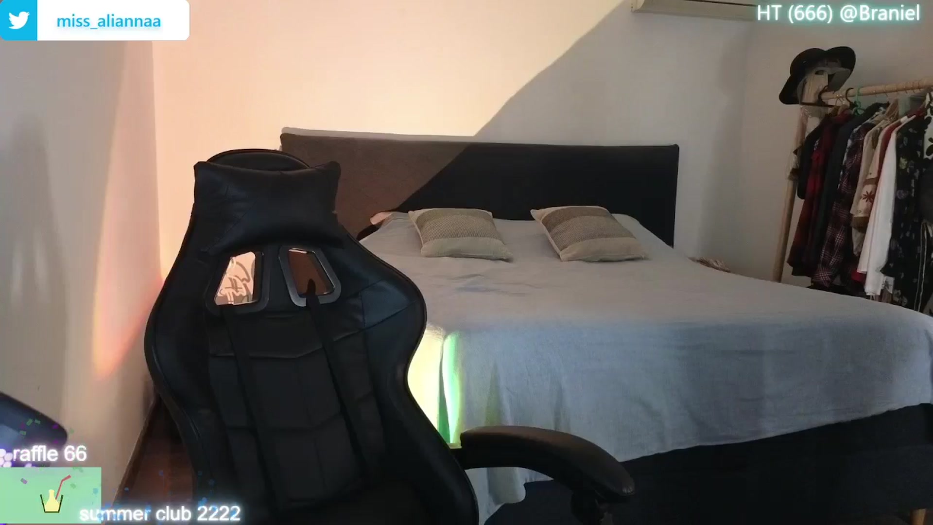 Gallery image thumbnail from Aliannaa's myfreecams stream on, 08/09/2024, 19:53 image 20 of 20