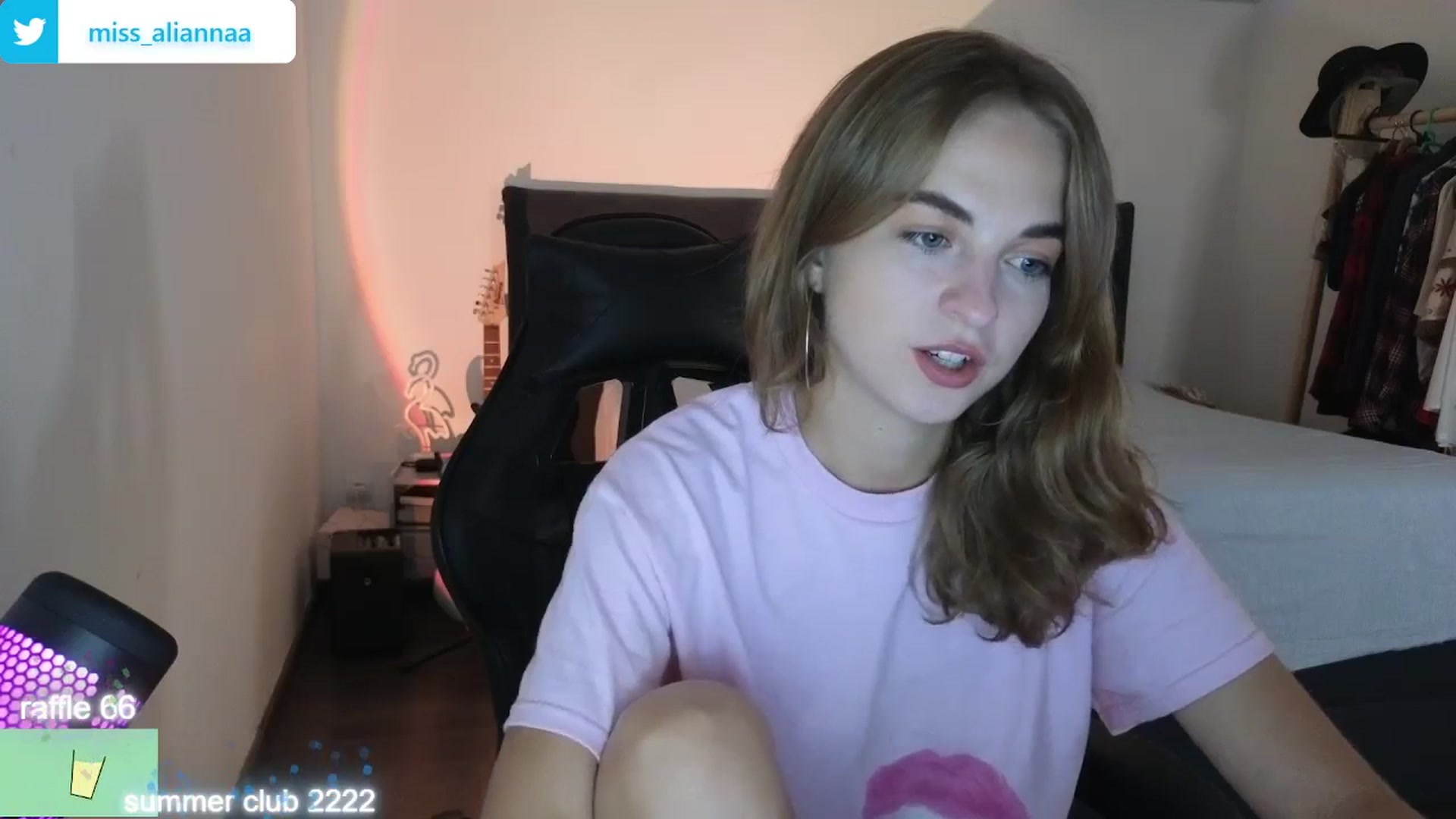 Gallery image thumbnail from Aliannaa's myfreecams stream on, 08/09/2024, 19:53 image 2 of 20