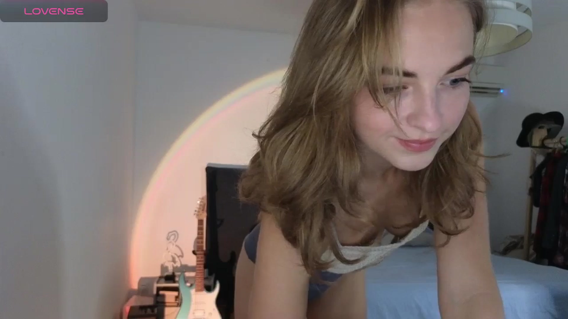 Gallery image thumbnail from Aliannaa's myfreecams stream on, 08/10/2024, 10:05 image 13 of 20