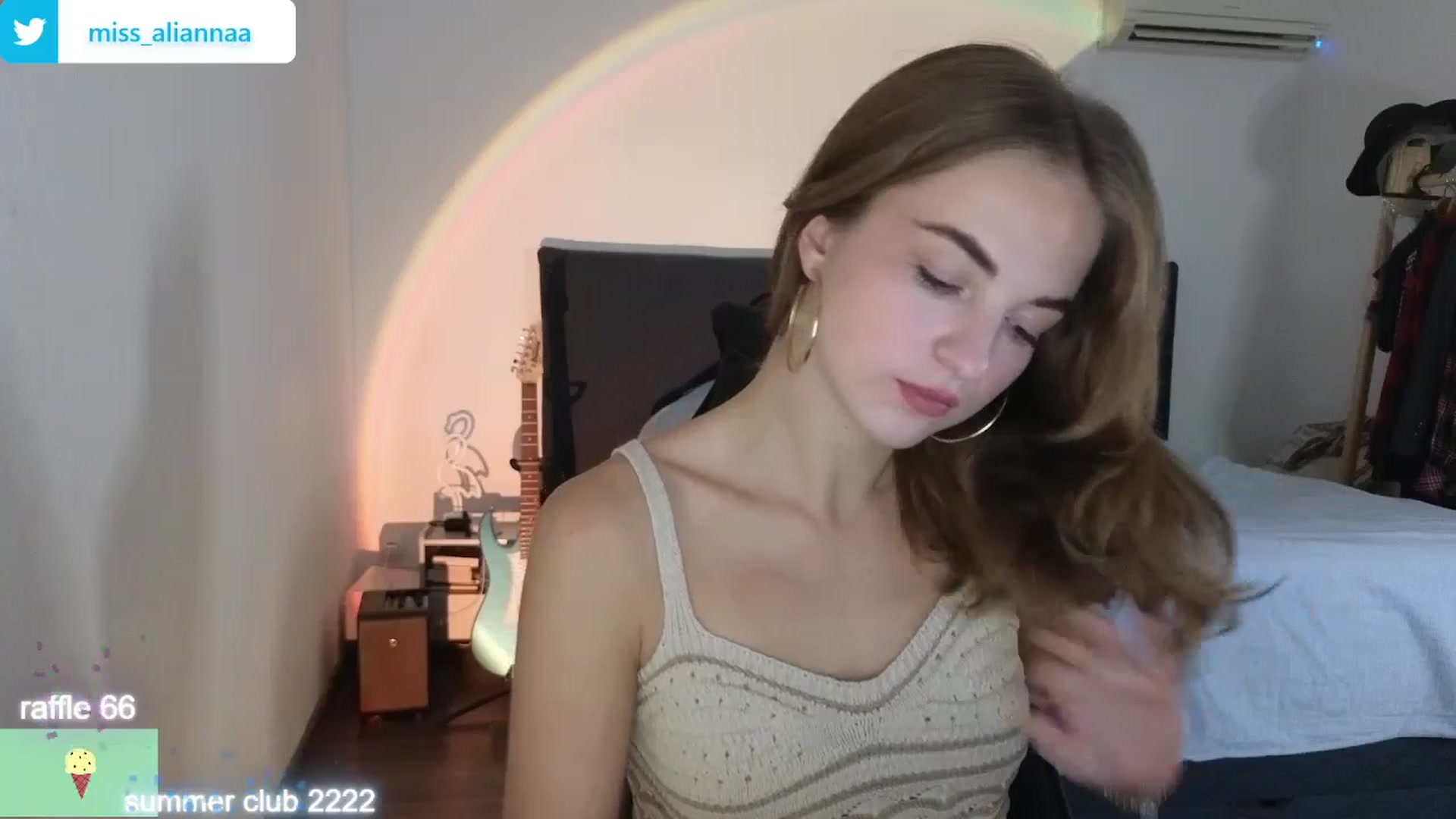 Gallery image thumbnail from Aliannaa's myfreecams stream on, 08/10/2024, 10:05 image 10 of 20