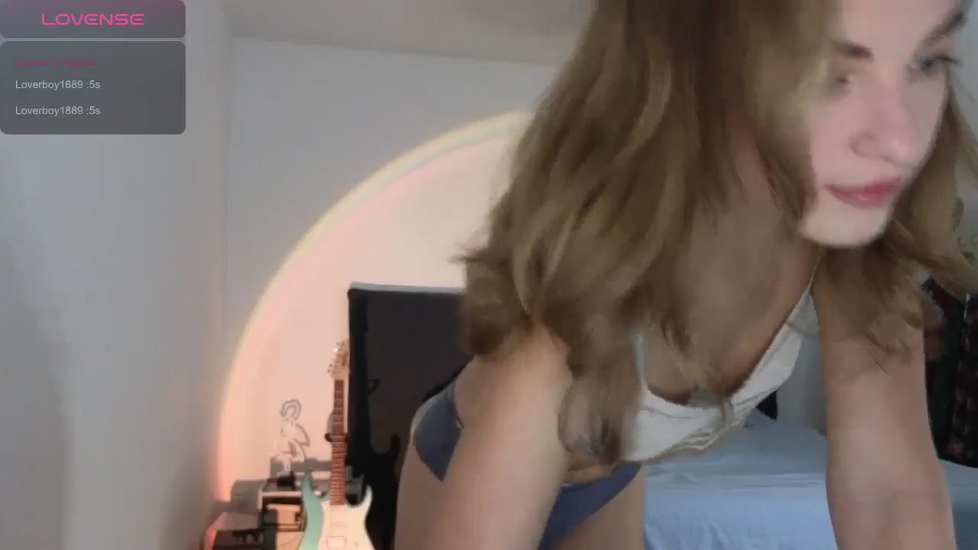 Gallery image thumbnail from Aliannaa's myfreecams stream on, 08/10/2024, 10:05 image 16 of 20
