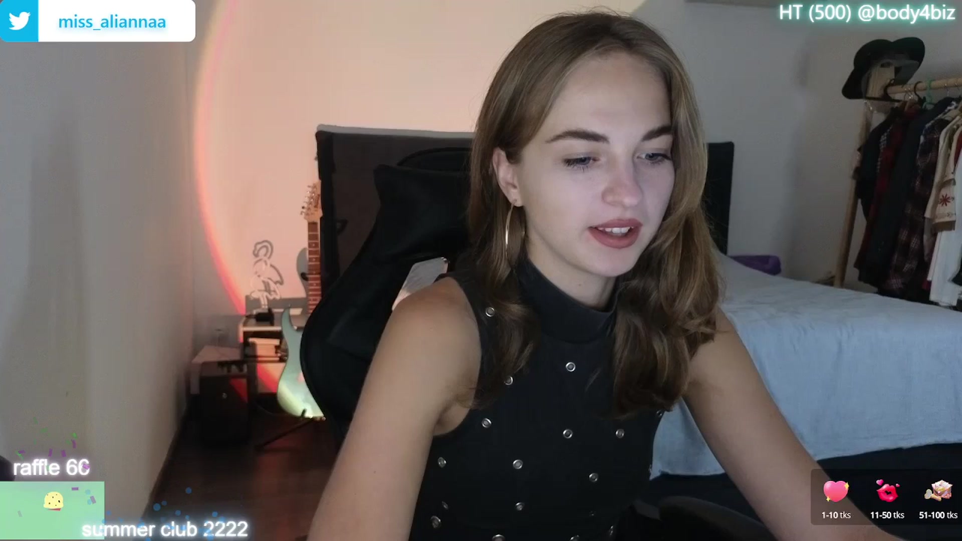 Gallery image thumbnail from Aliannaa's myfreecams stream on, 08/10/2024, 20:01 image 3 of 20