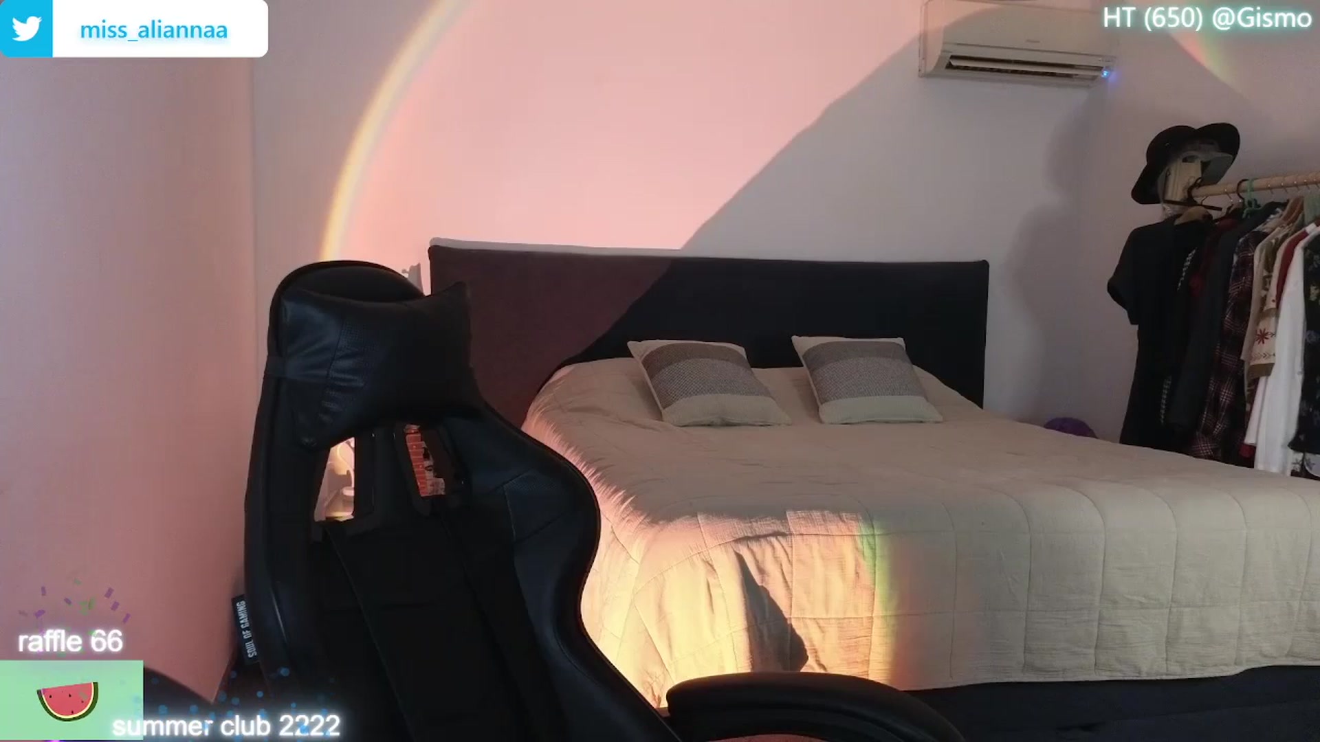 Gallery image thumbnail from Aliannaa's myfreecams stream on, 08/11/2024, 21:15 image 8 of 20