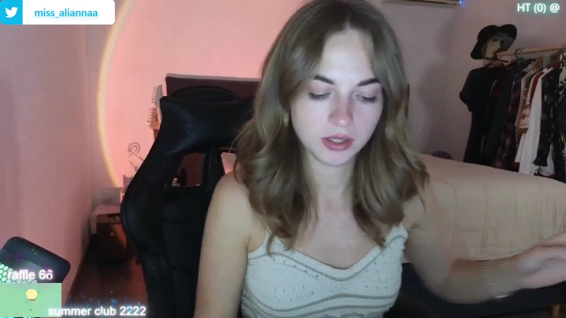 Gallery image thumbnail from Aliannaa's myfreecams stream on, 08/11/2024, 21:15 image 2 of 20