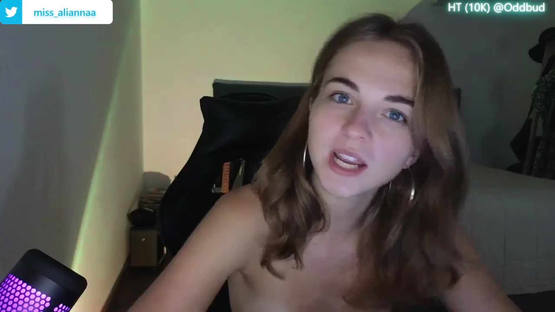 Gallery image thumbnail from Aliannaa's myfreecams stream on, 09/04/2024, 20:54 image 18 of 20
