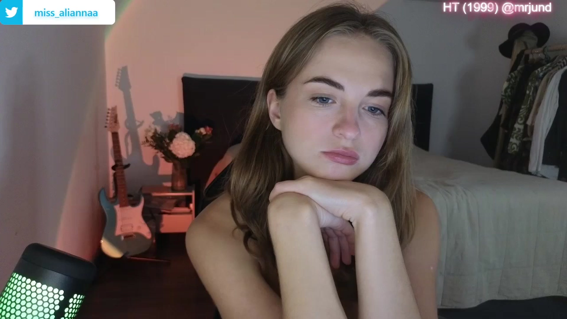 Gallery image thumbnail from Aliannaa's myfreecams stream on, 09/08/2024, 13:16 image 12 of 20
