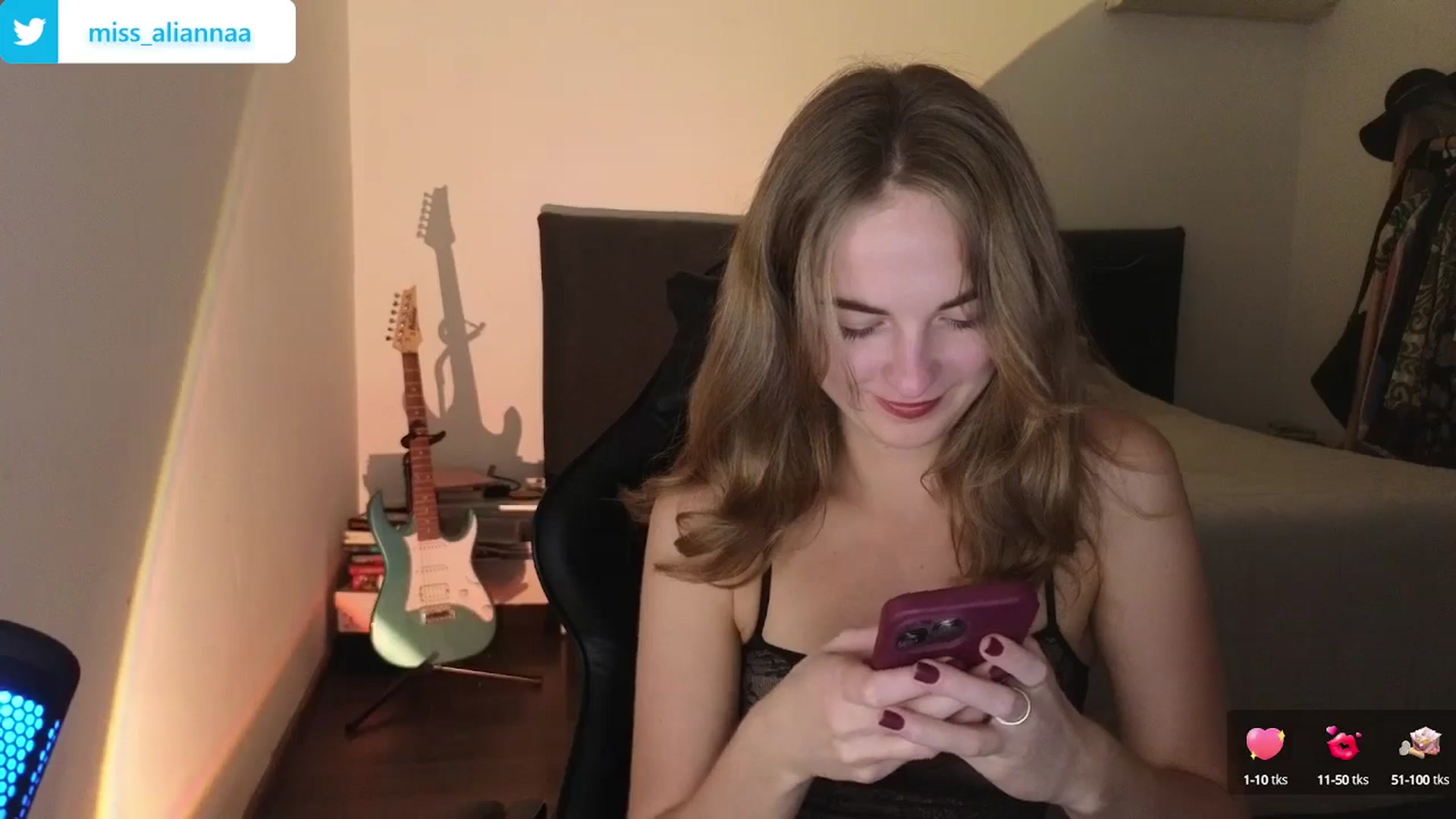 Gallery image thumbnail from Aliannaa's myfreecams stream on, 09/10/2024, 19:39 image 4 of 20