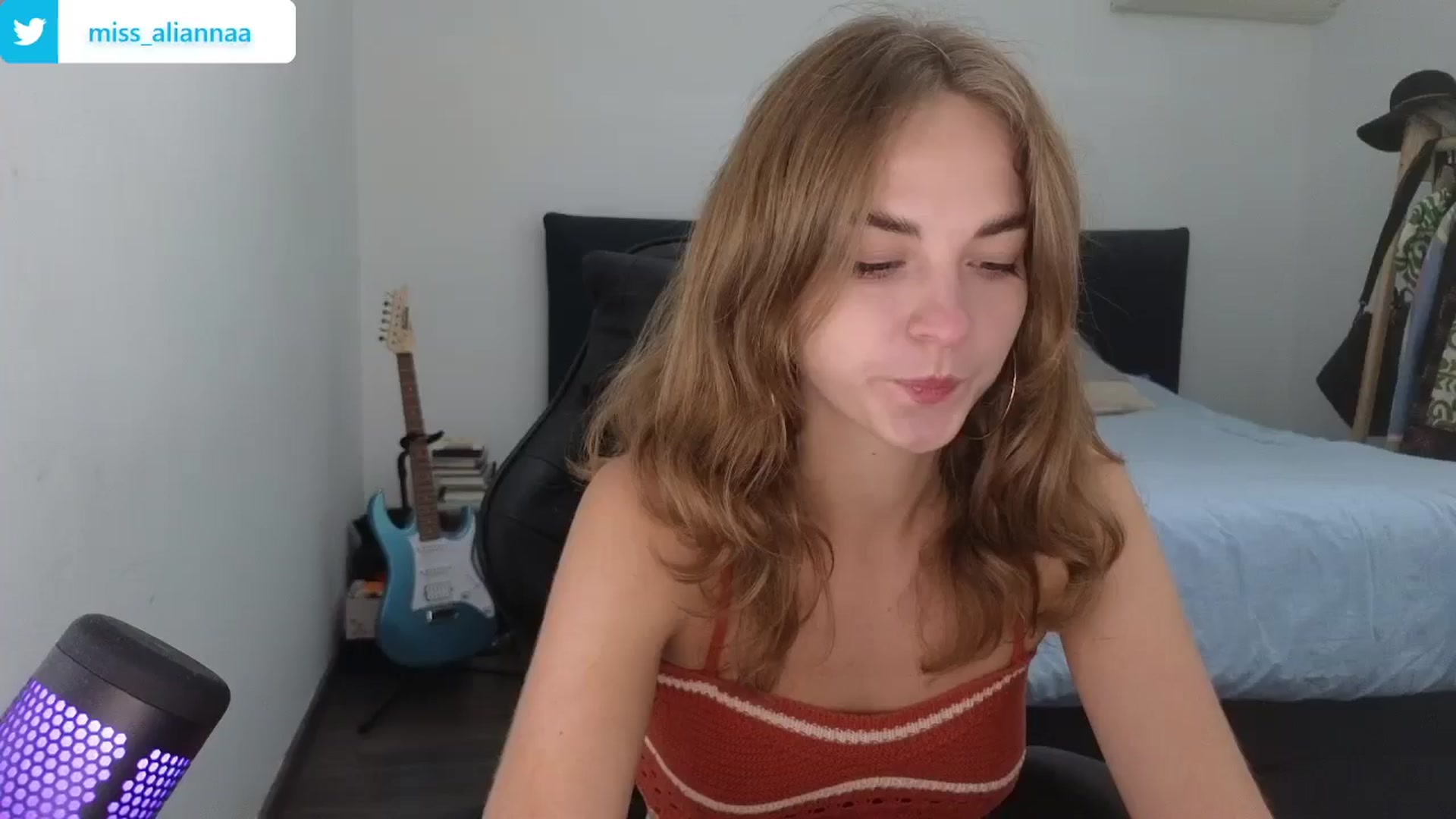 Gallery image thumbnail from Aliannaa's myfreecams stream on, 09/14/2024, 12:29 image 11 of 20