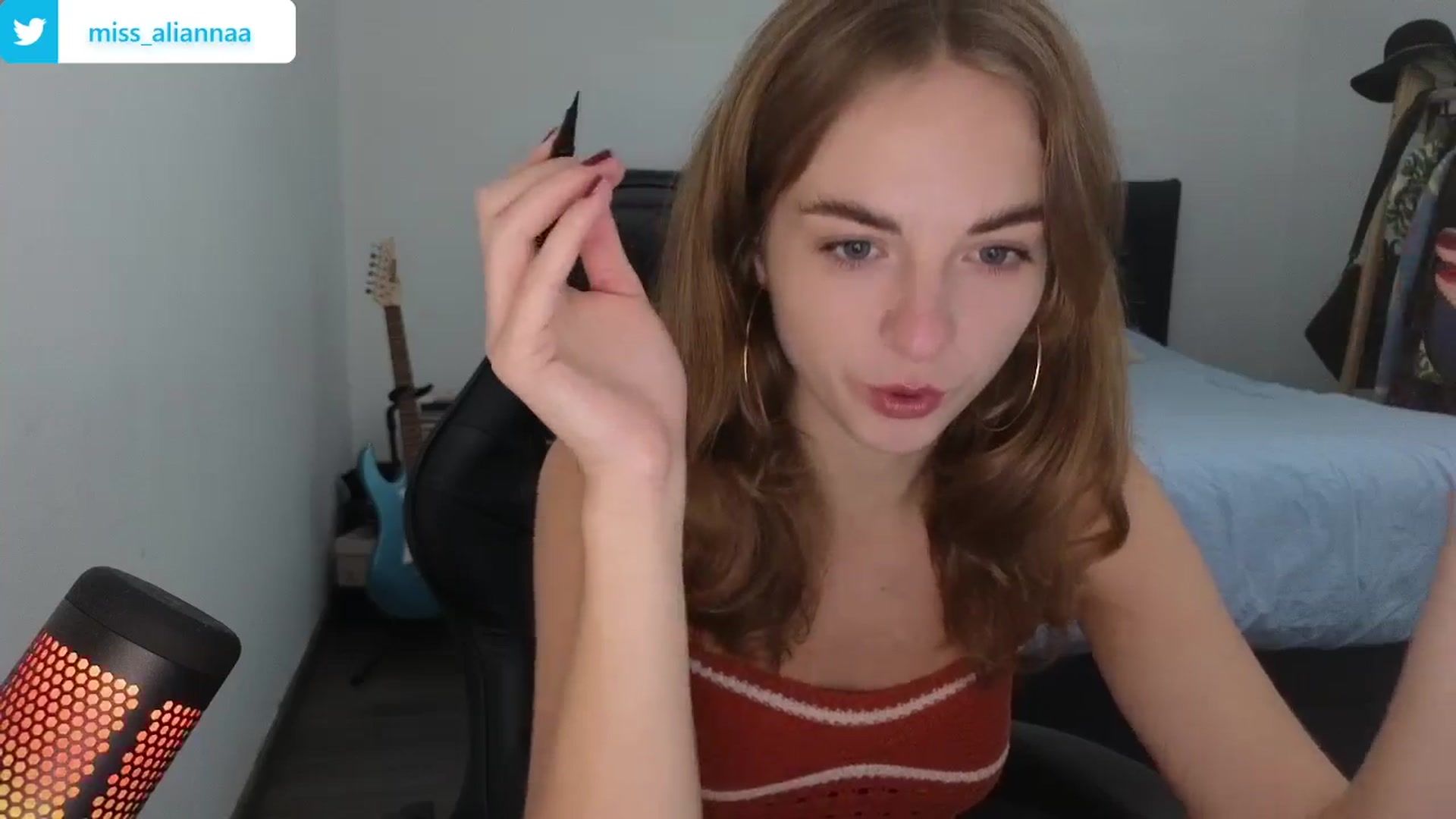 Gallery image thumbnail from Aliannaa's myfreecams stream on, 09/14/2024, 12:29 image 3 of 20