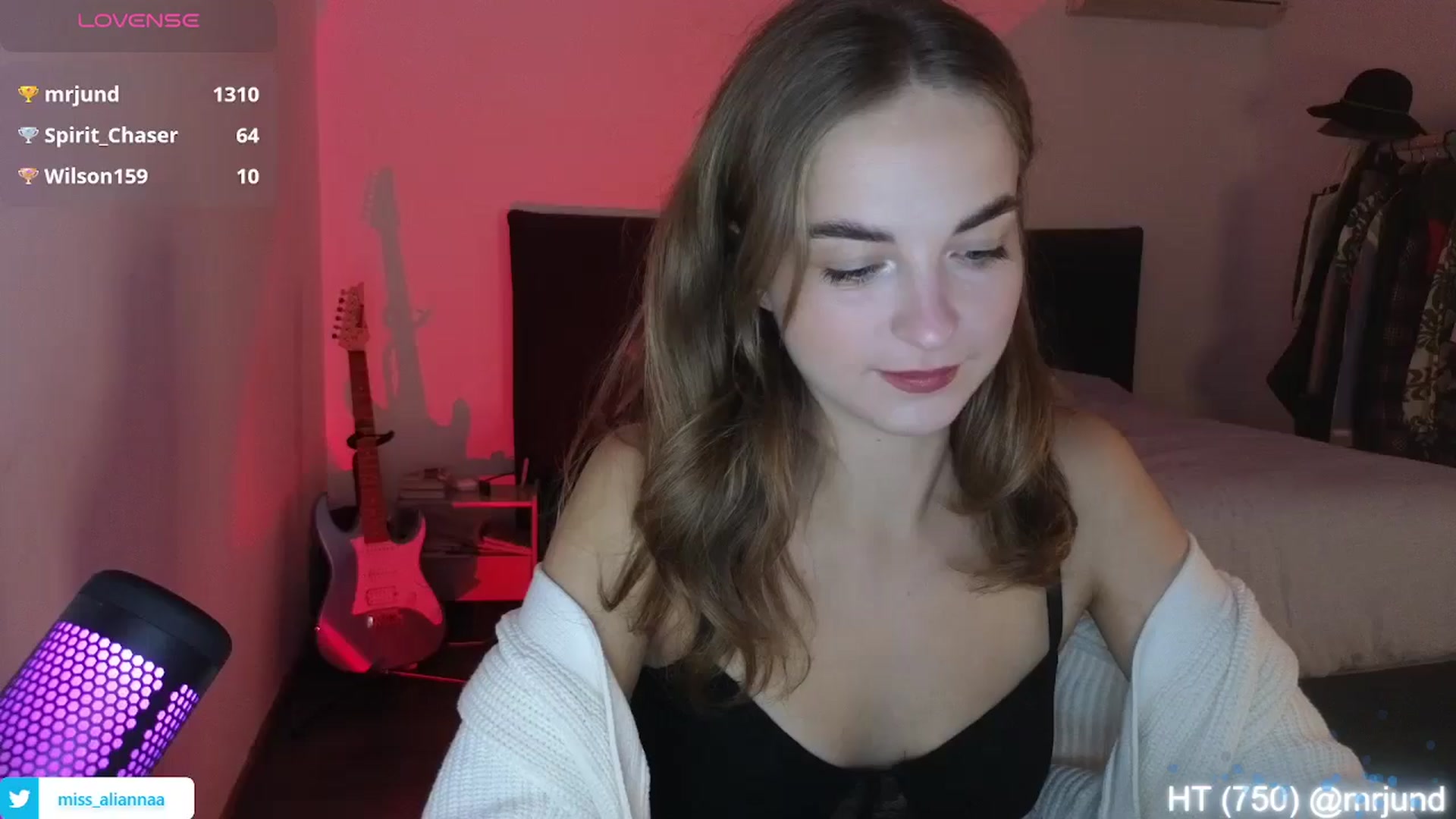 Gallery image thumbnail from Aliannaa's myfreecams stream on, 09/21/2024, 20:28 image 5 of 20