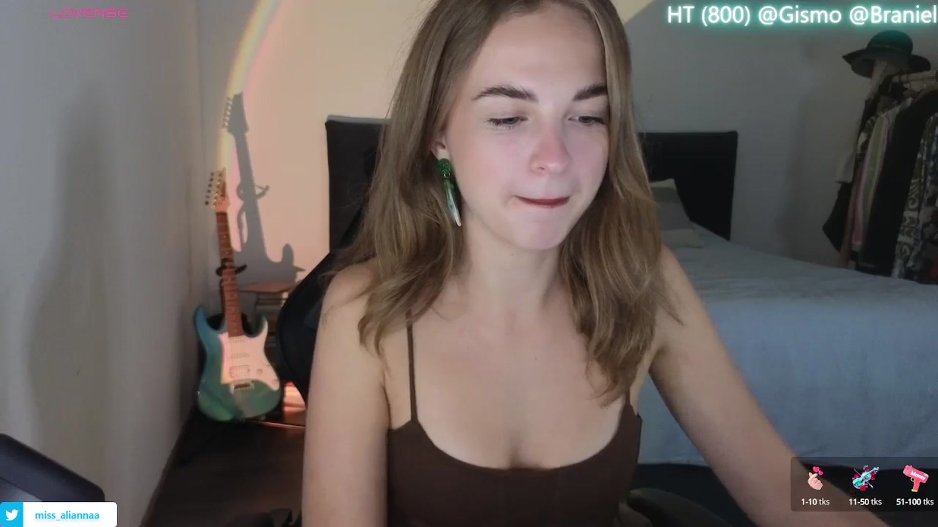 Gallery image thumbnail from Aliannaa's myfreecams stream on, 09/28/2024, 20:14 image 3 of 20