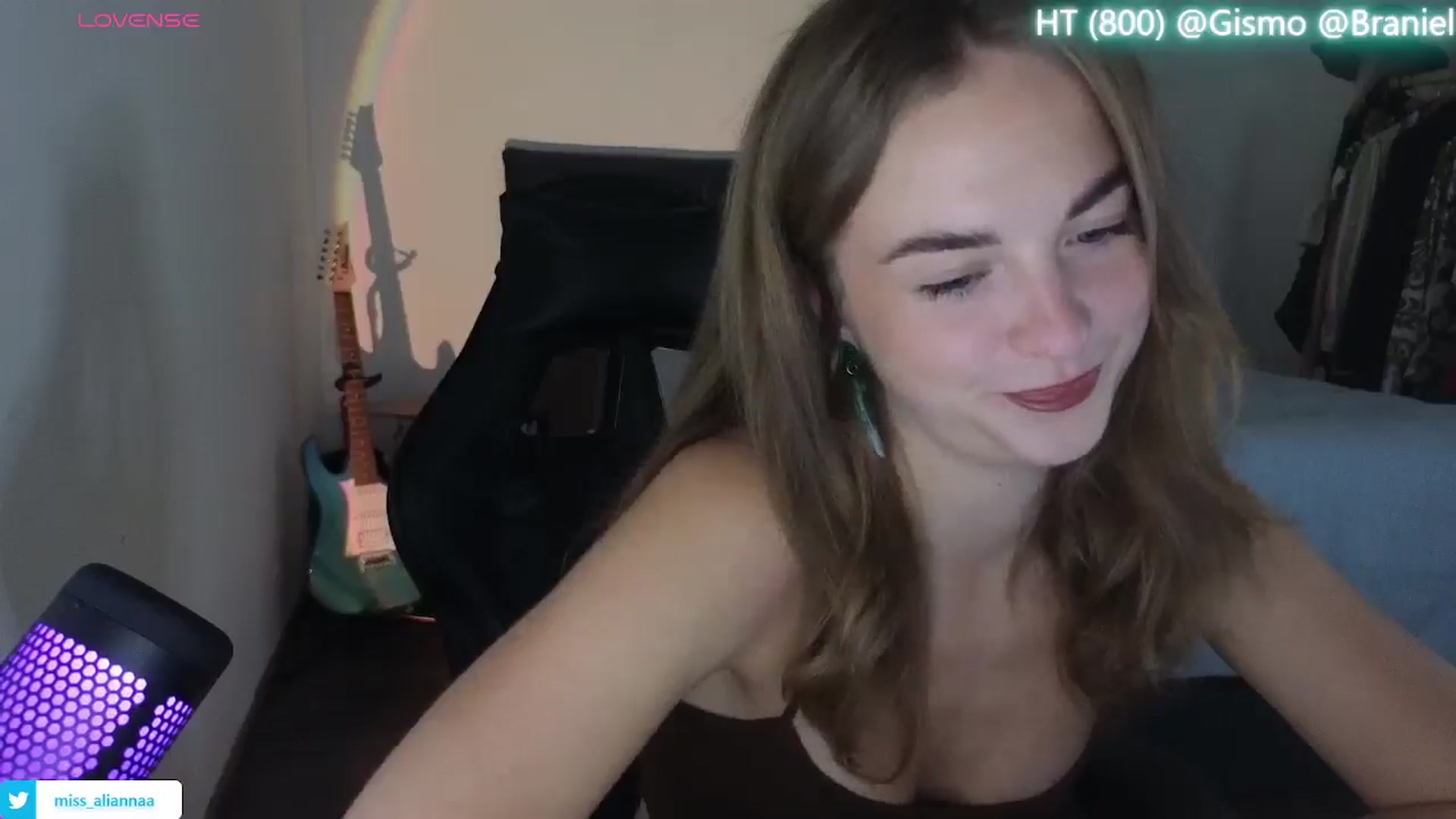 Gallery image thumbnail from Aliannaa's myfreecams stream on, 09/28/2024, 20:14 image 11 of 20