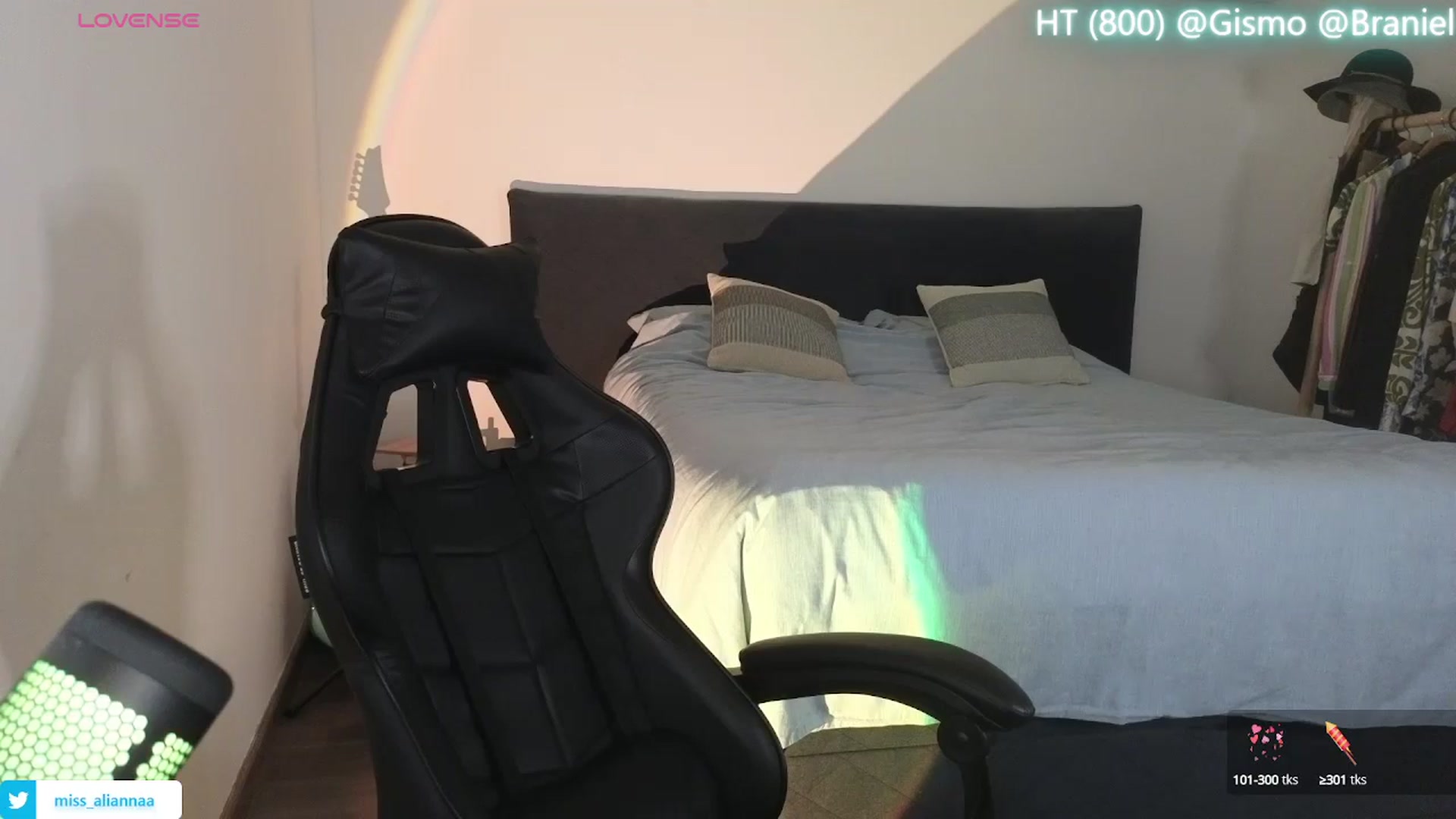 Gallery image thumbnail from Aliannaa's myfreecams stream on, 09/28/2024, 20:14 image 7 of 20