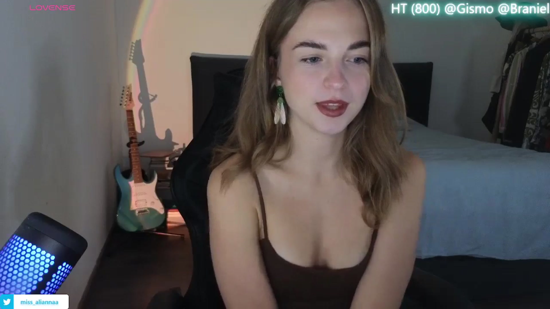 Gallery image thumbnail from Aliannaa's myfreecams stream on, 09/28/2024, 20:14 image 9 of 20