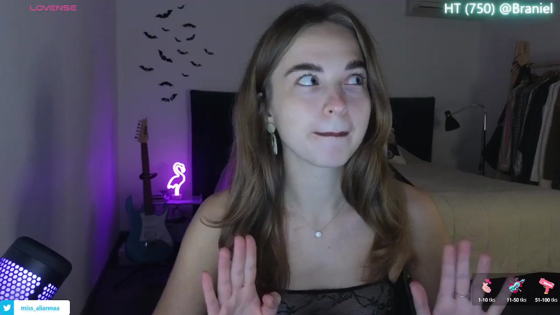 Gallery image thumbnail from Aliannaa's myfreecams stream on, 10/17/2024, 18:34 image 7 of 20