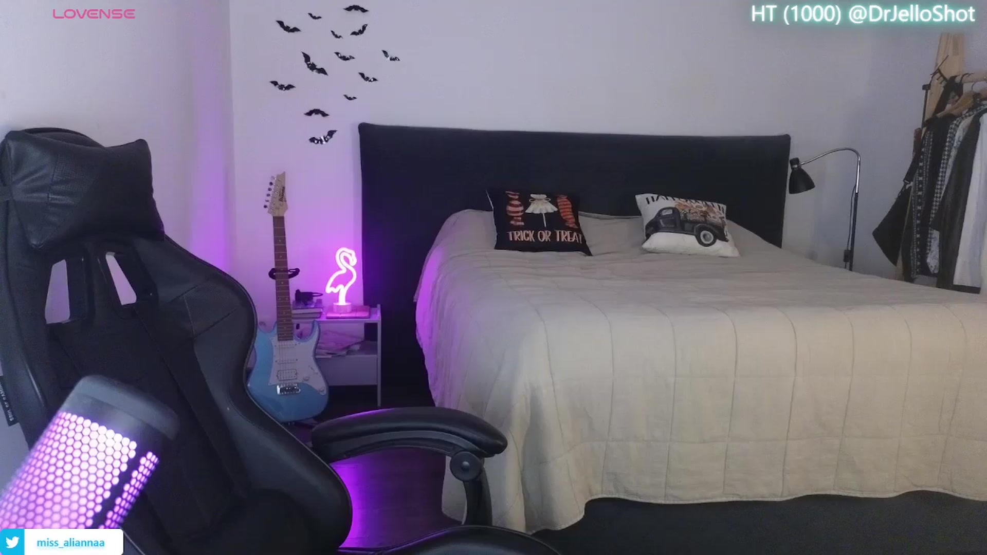 Gallery image thumbnail from Aliannaa's myfreecams stream on, 10/20/2024, 18:21 image 12 of 20