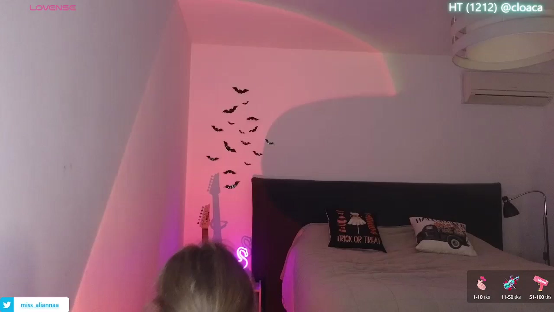 Gallery image thumbnail from Aliannaa's myfreecams stream on, 10/20/2024, 20:25 image 17 of 20