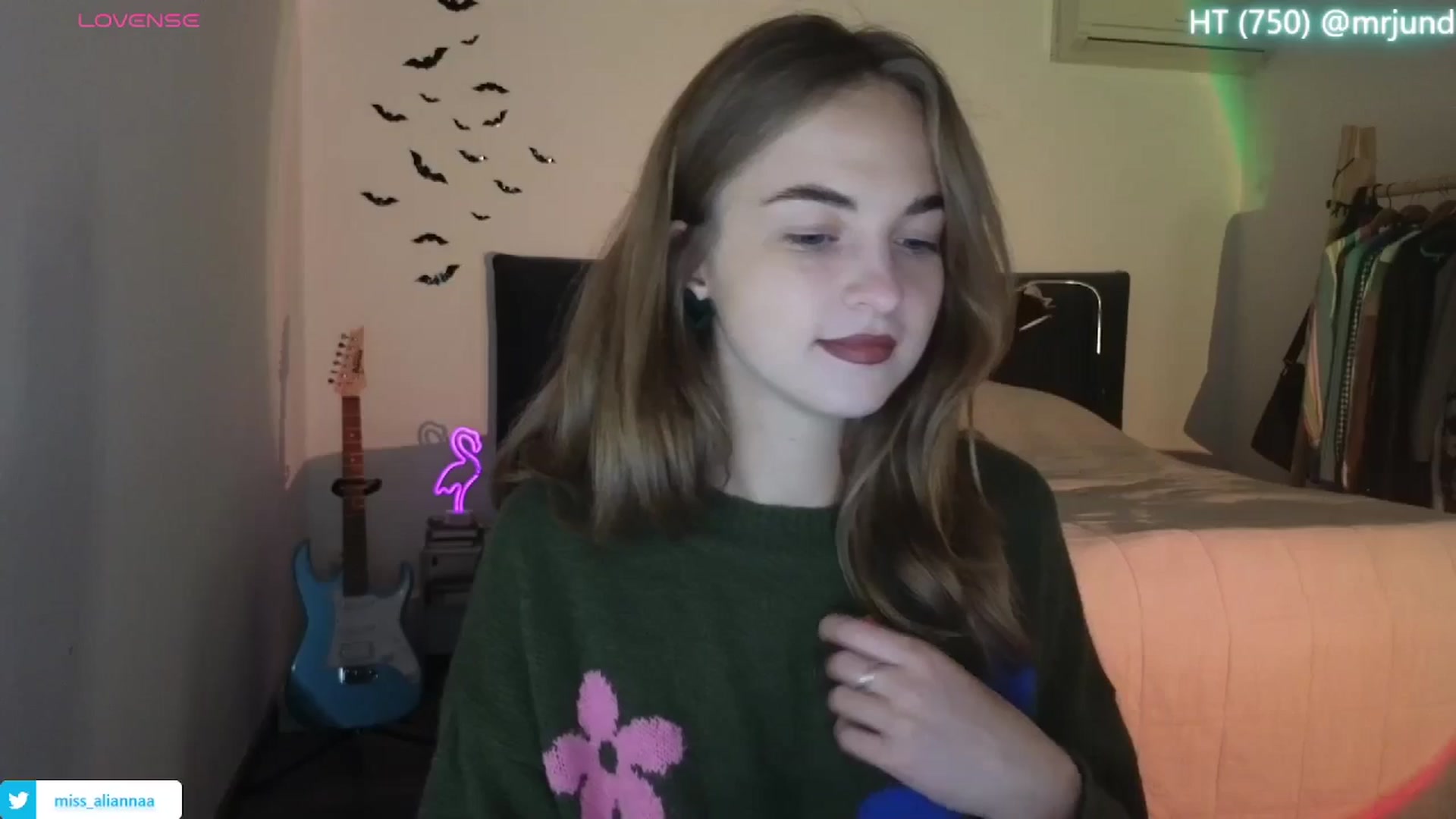 Gallery image thumbnail from Aliannaa's myfreecams stream on, 11/11/2024, 23:09 image 6 of 20