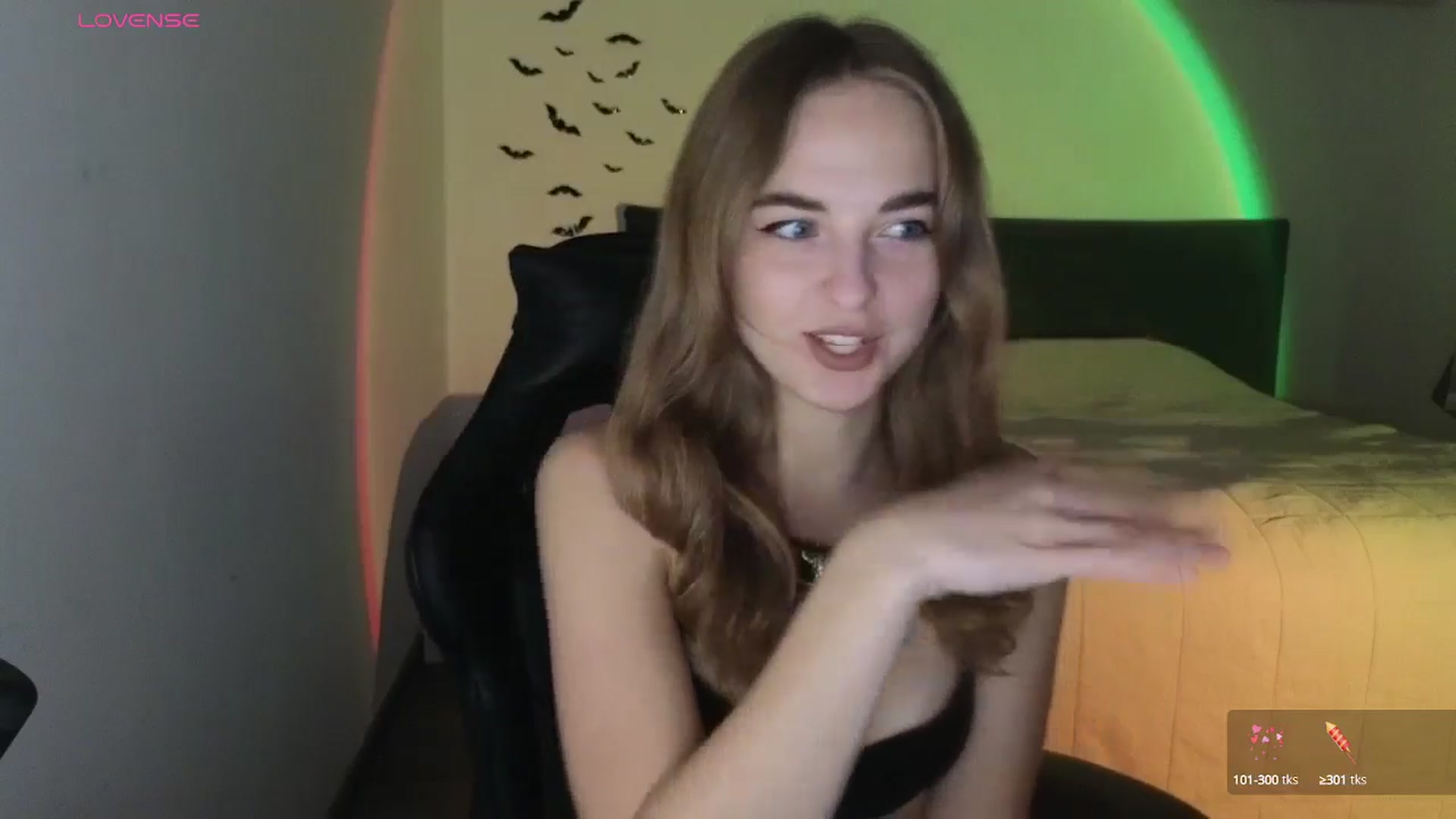 Gallery image thumbnail from Aliannaa's myfreecams stream on, 11/14/2024, 21:46 image 8 of 20