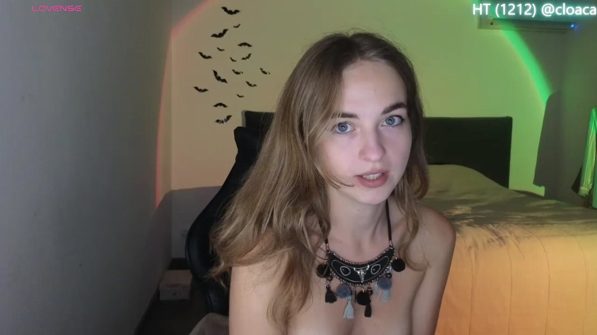 Gallery image thumbnail from Aliannaa's myfreecams stream on, 11/14/2024, 21:46 image 15 of 20