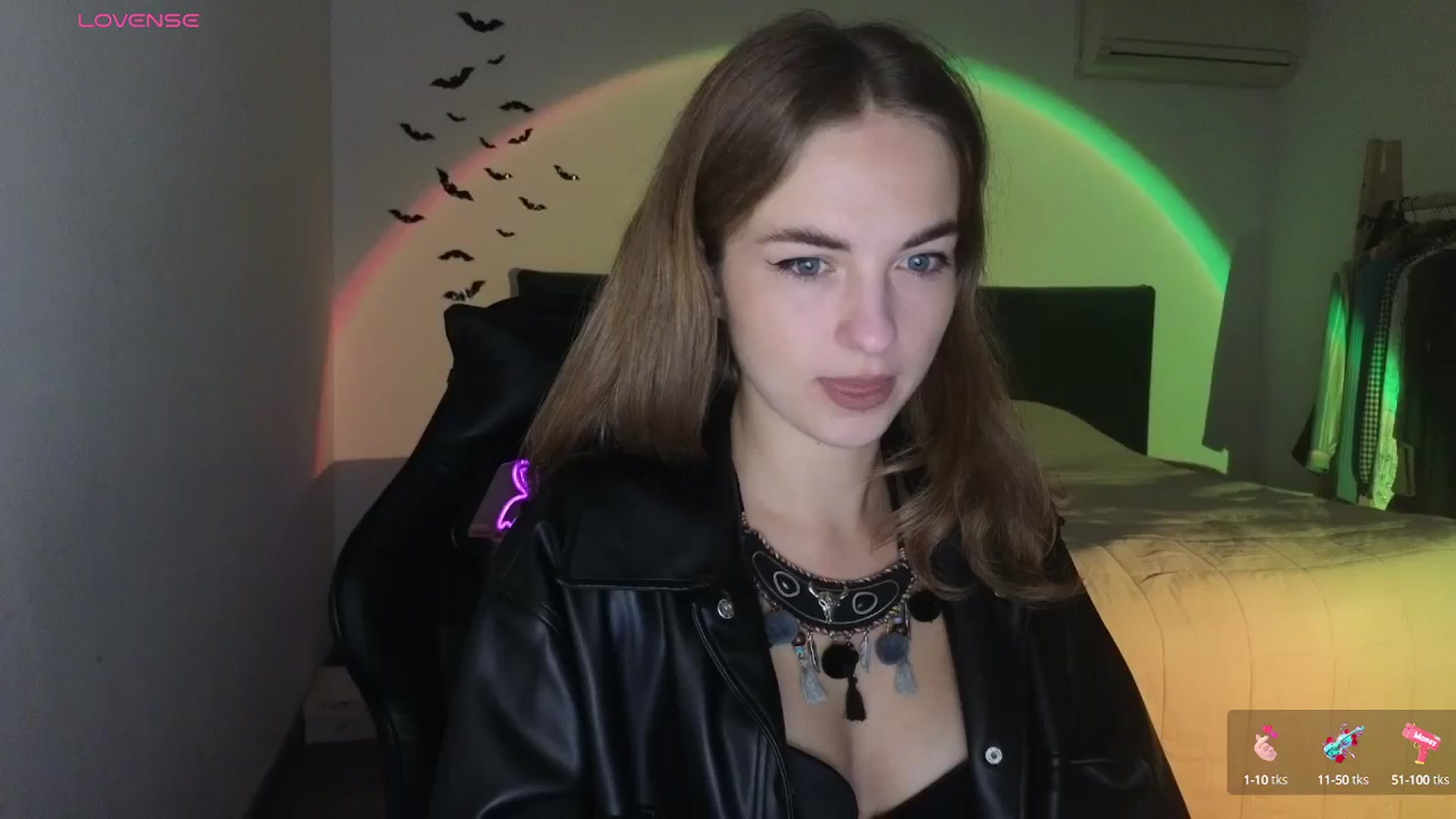 Gallery image thumbnail from Aliannaa's myfreecams stream on, 11/14/2024, 21:46 image 1 of 20