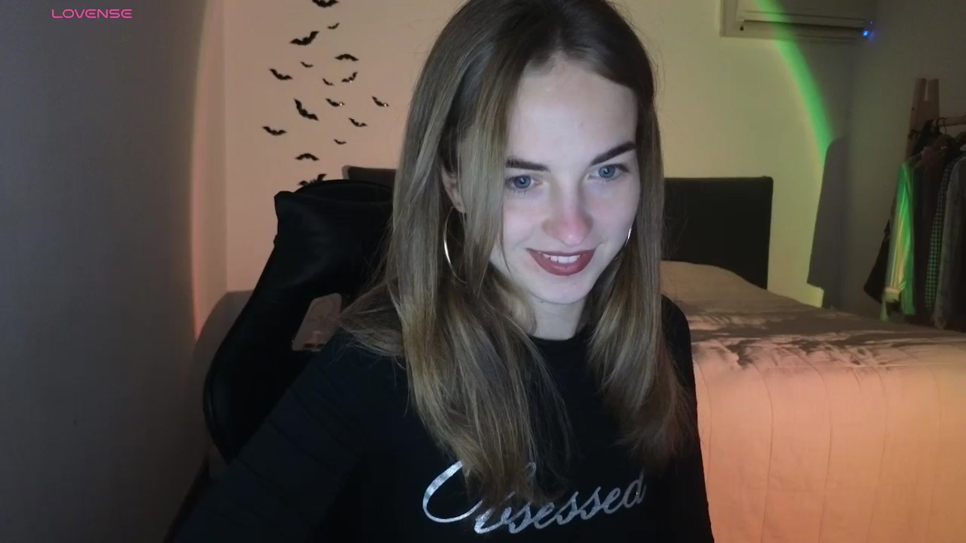 Gallery image thumbnail from Aliannaa's myfreecams stream on, 11/15/2024, 19:01 image 7 of 20