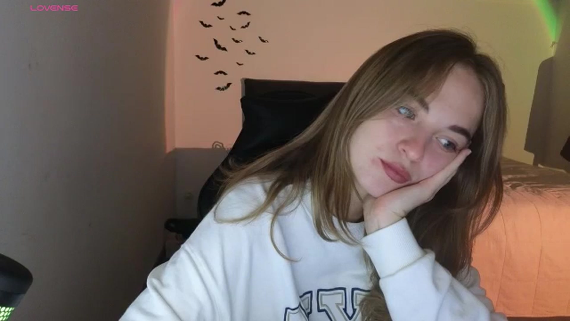 Gallery image thumbnail from Aliannaa's myfreecams stream on, 11/16/2024, 16:18 image 2 of 20