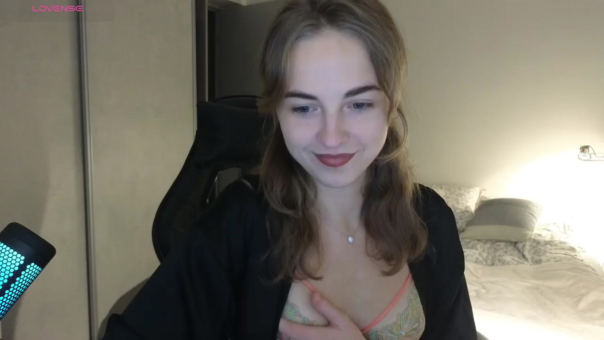 Gallery image thumbnail from Aliannaa's myfreecams stream on, 11/25/2024, 23:26 image 4 of 20