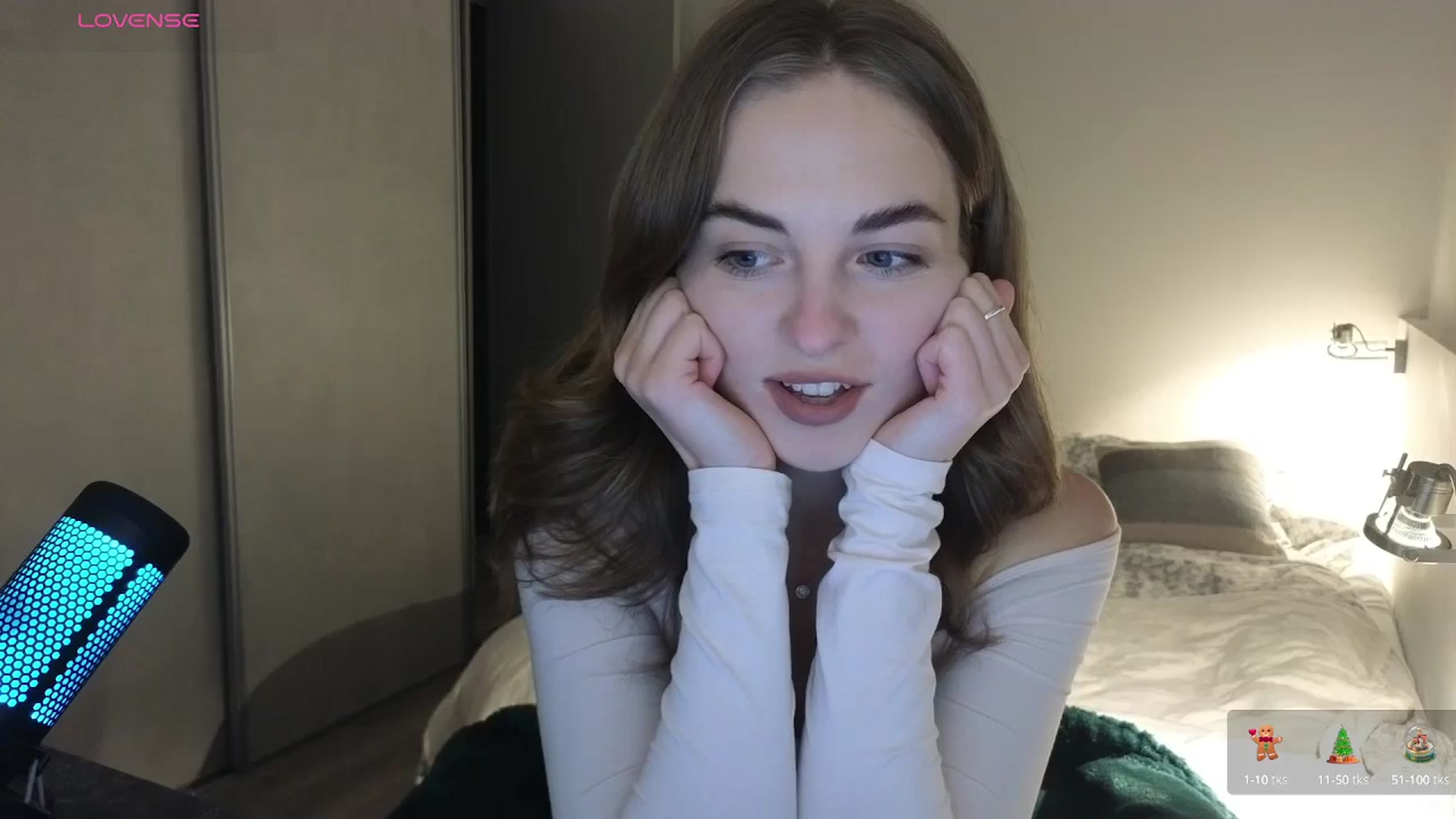 Gallery image thumbnail from Aliannaa's myfreecams stream on, 12/02/2024, 19:05 image 19 of 20