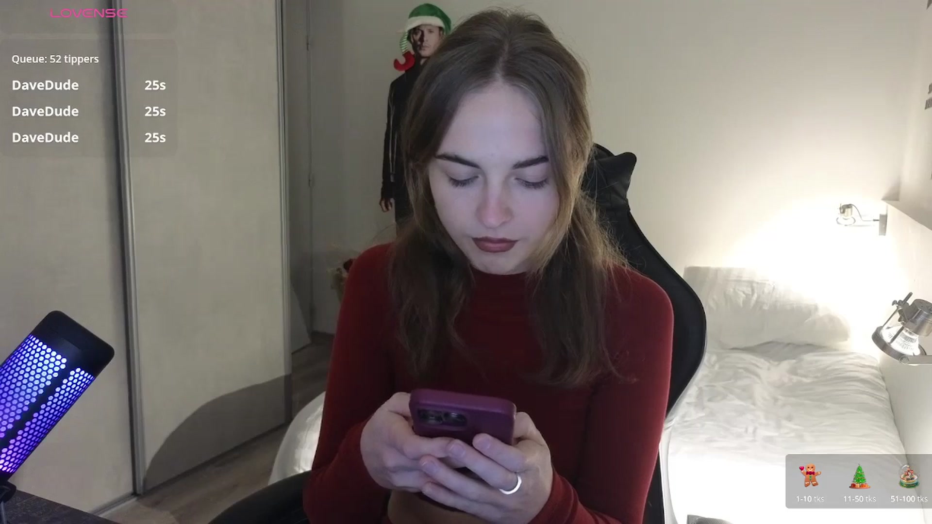 Gallery image thumbnail from Aliannaa's myfreecams stream on, 12/05/2024, 22:11 image 11 of 20