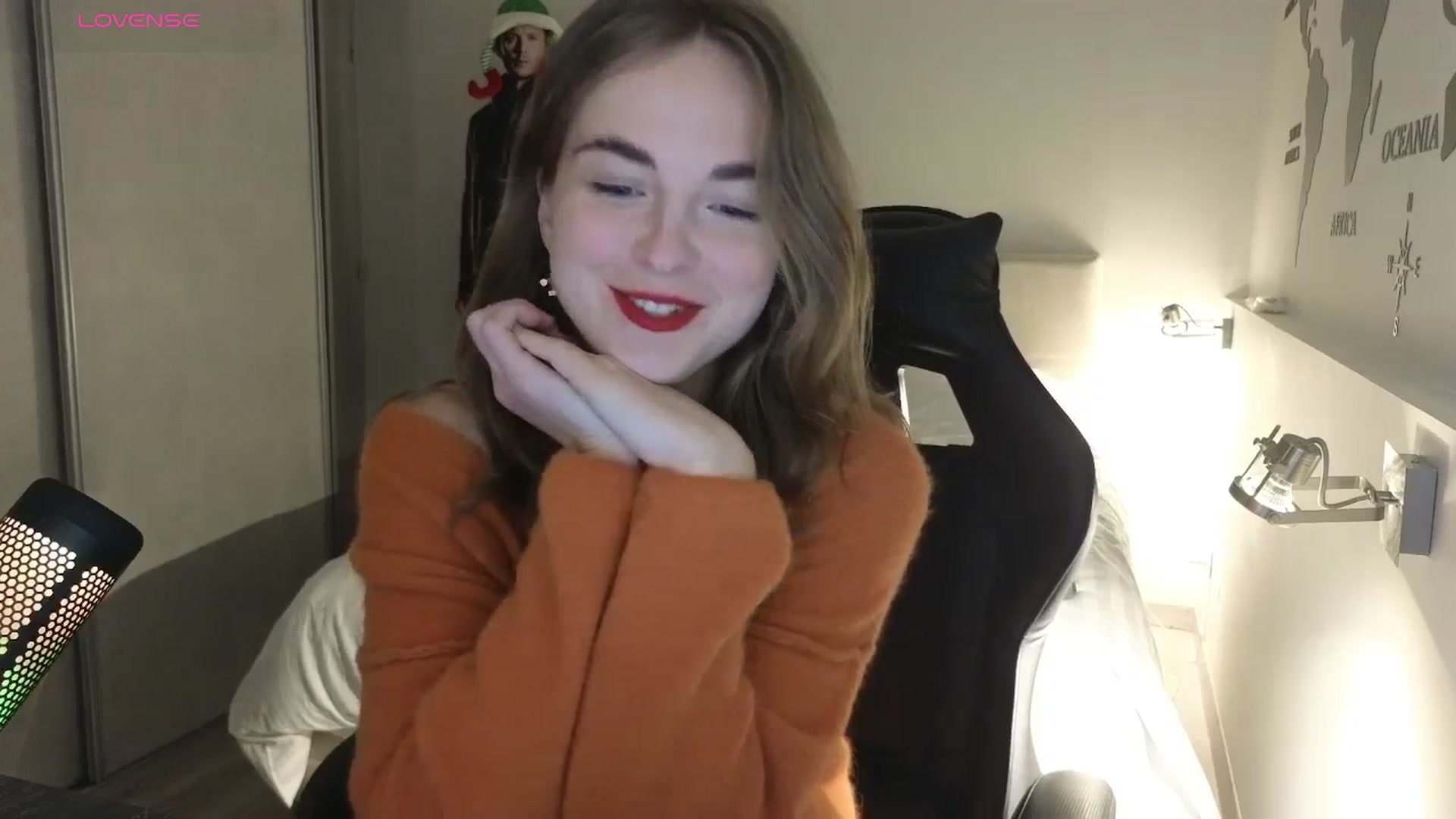 Gallery image thumbnail from Aliannaa's myfreecams stream on, 12/16/2024, 21:39 image 7 of 20