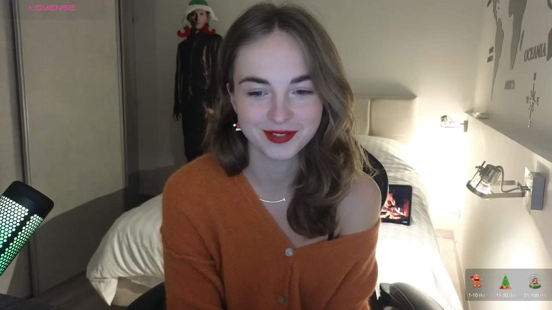 Gallery image thumbnail from Aliannaa's myfreecams stream on, 12/16/2024, 21:39 image 1 of 20
