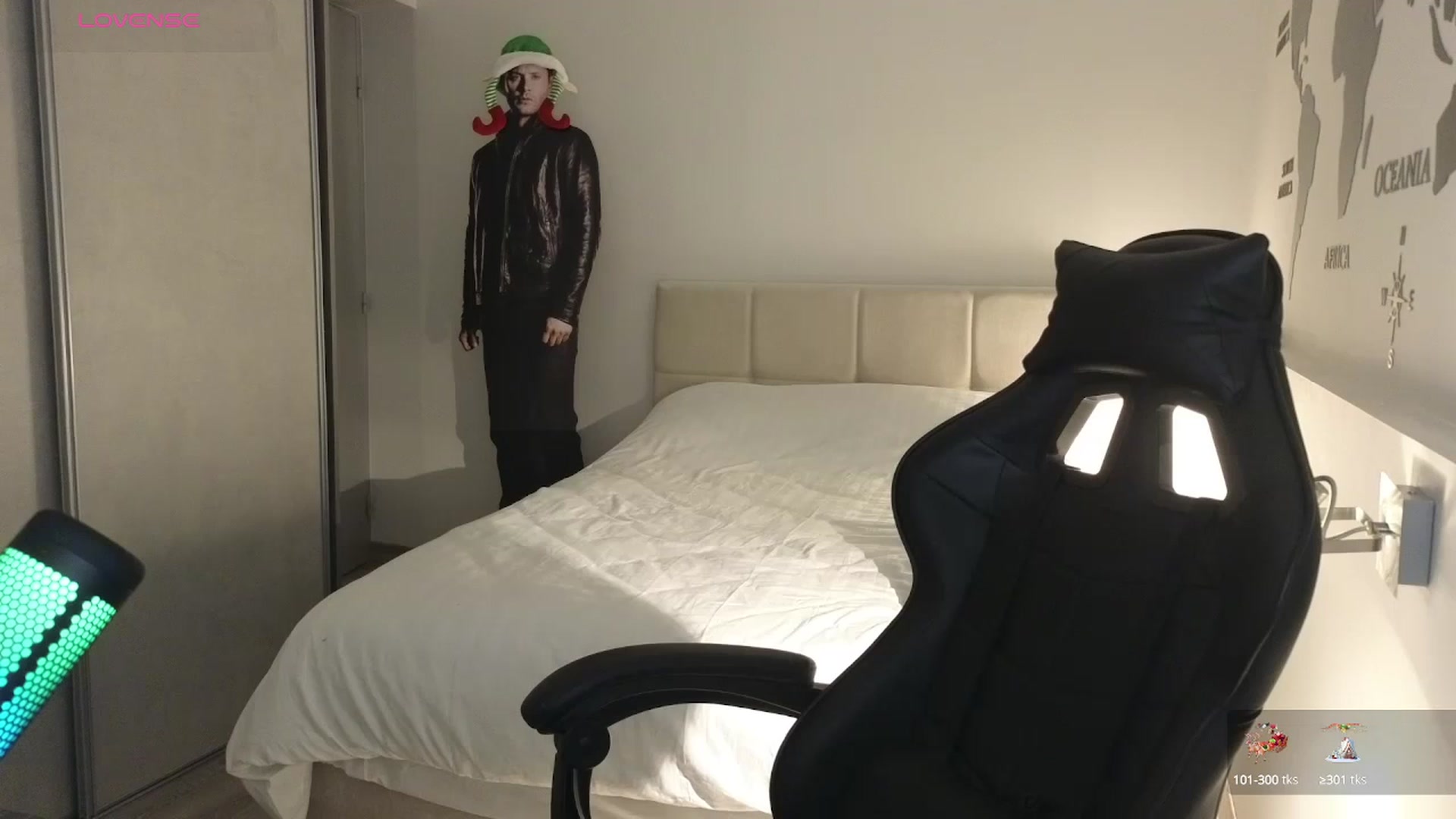 Gallery image thumbnail from Aliannaa's myfreecams stream on, 12/16/2024, 22:17 image 1 of 20