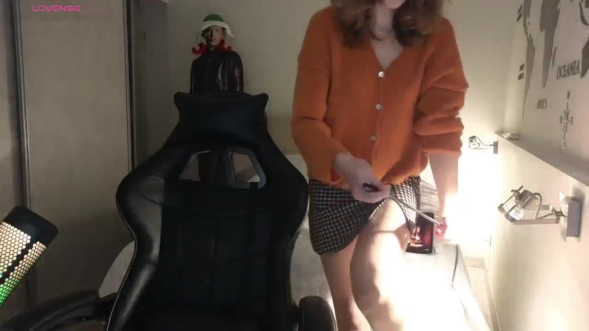 Gallery image thumbnail from Aliannaa's myfreecams stream on, 12/16/2024, 22:17 image 2 of 20