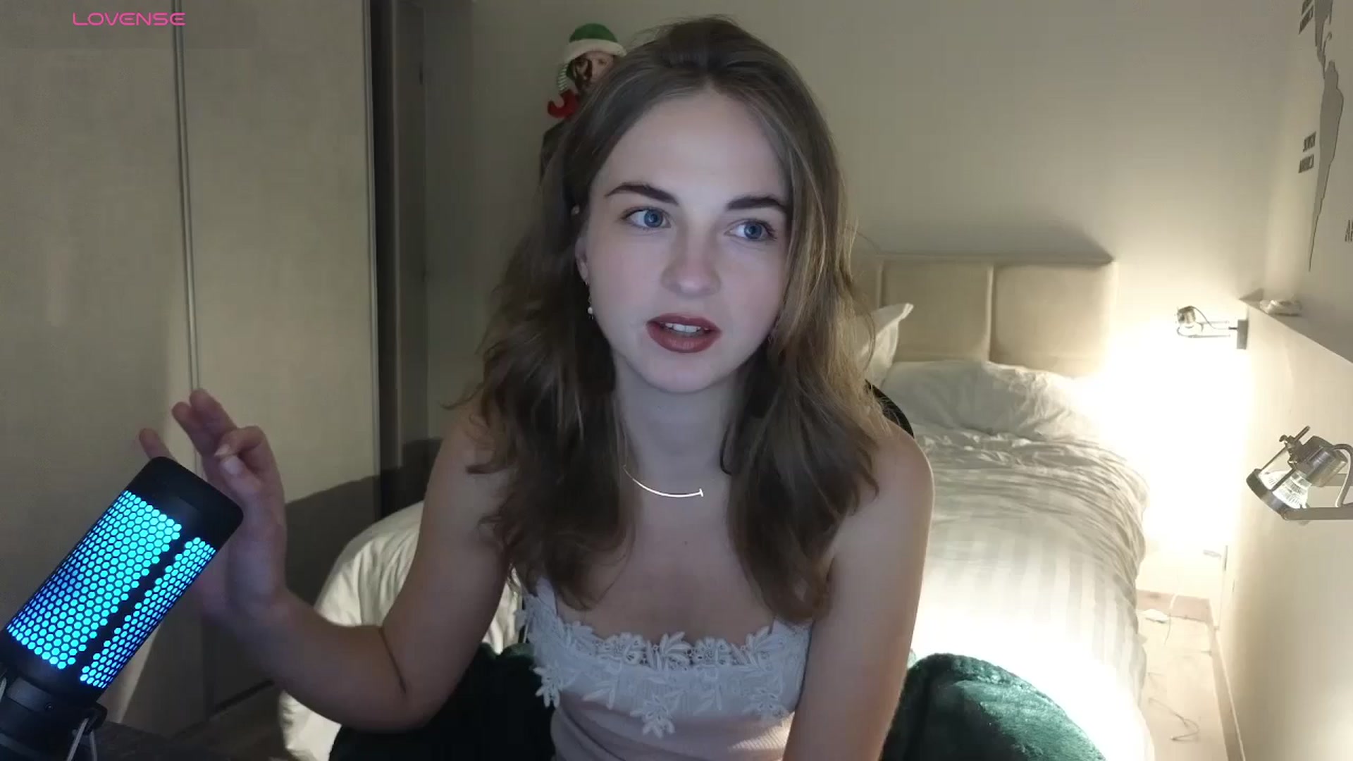 Gallery image thumbnail from Aliannaa's myfreecams stream on, 12/18/2024, 23:13 image 1 of 20