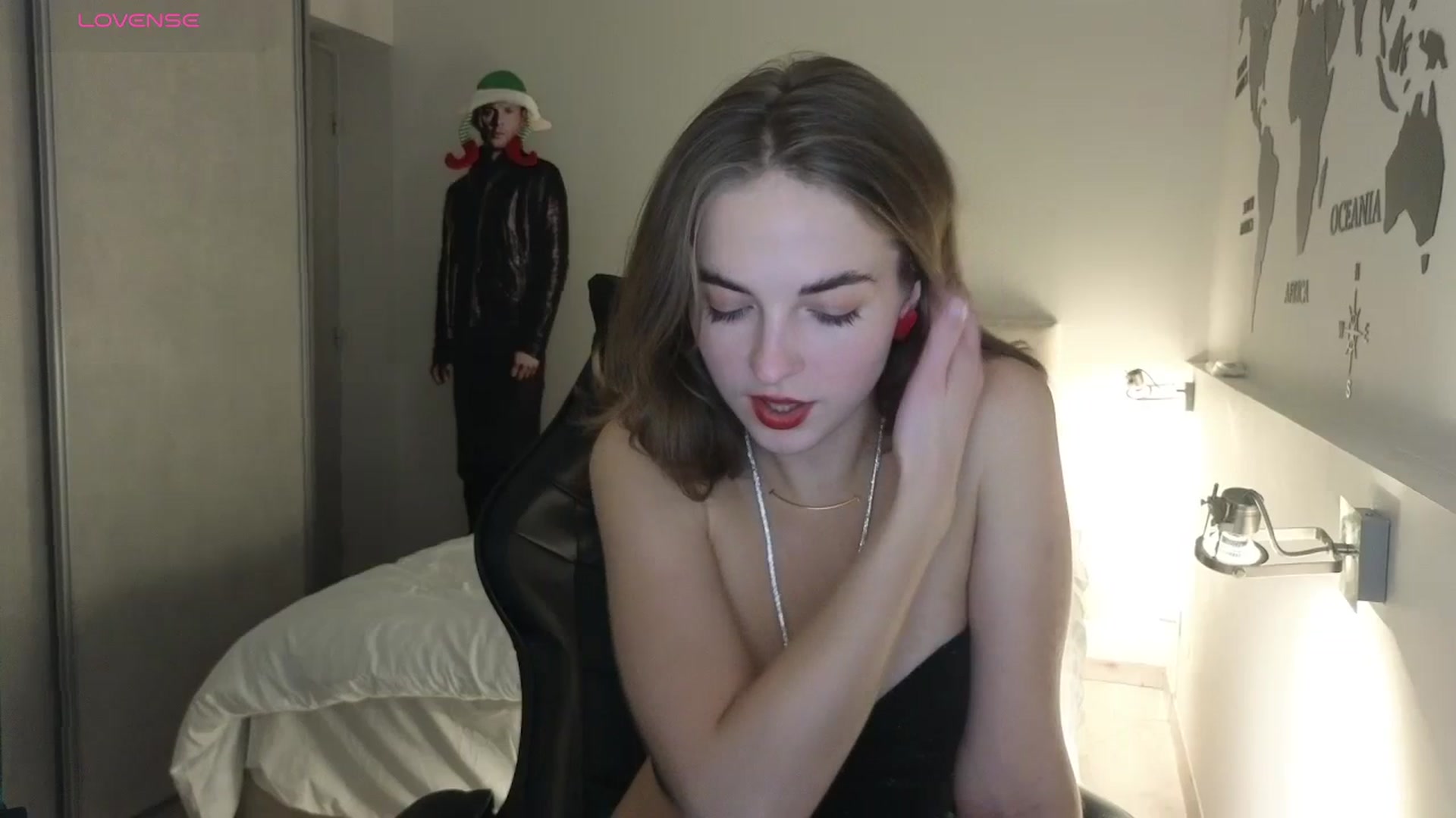 Gallery image thumbnail from Aliannaa's myfreecams stream on, 12/20/2024, 21:06 image 4 of 20