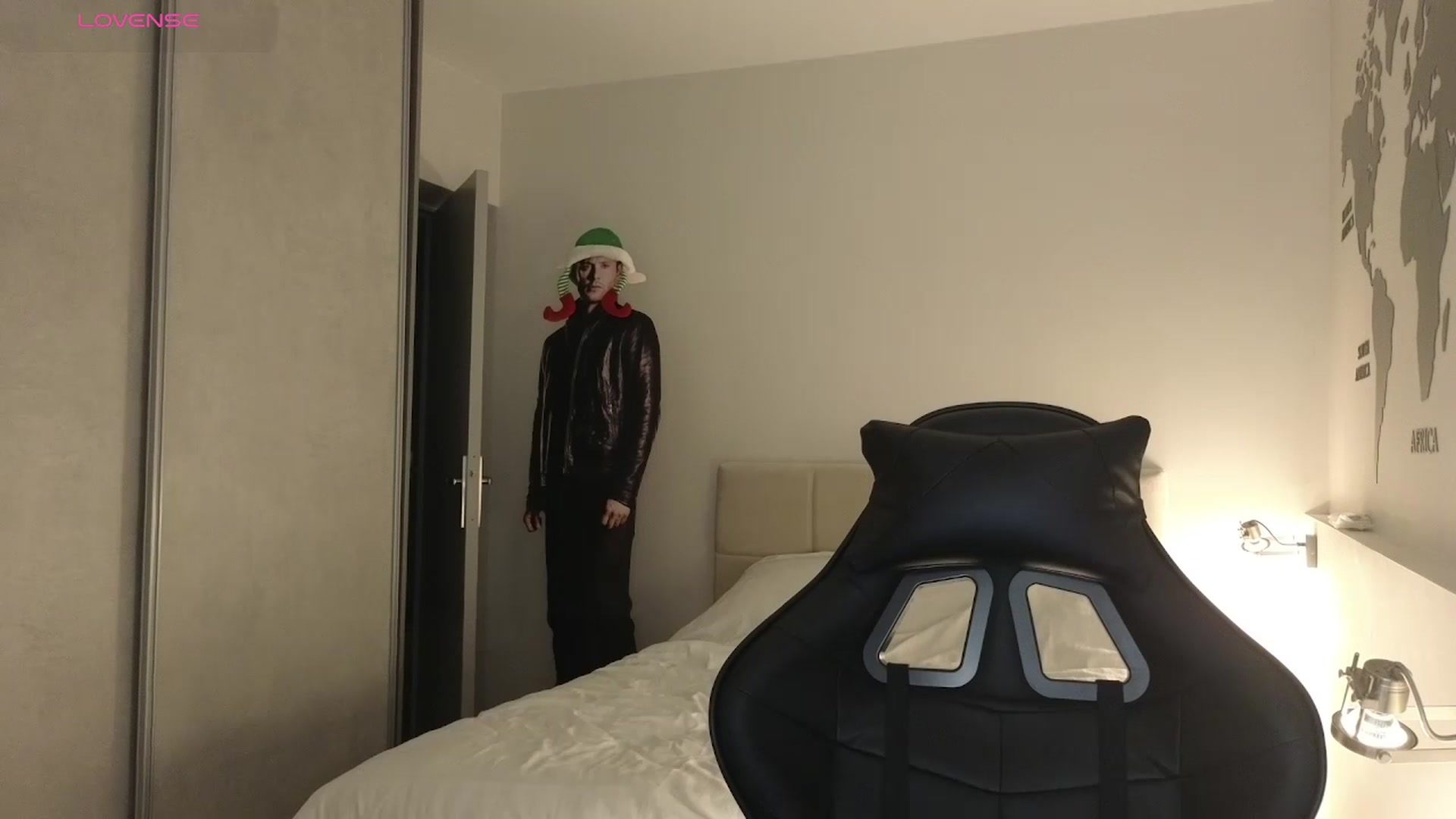 Gallery image thumbnail from Aliannaa's myfreecams stream on, 12/20/2024, 22:07 image 1 of 20