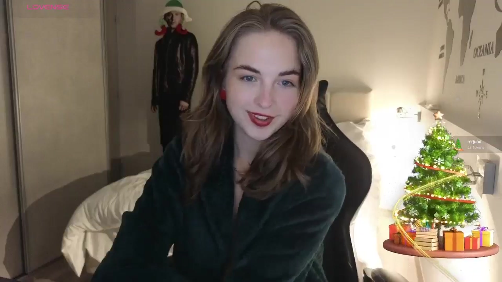 Gallery image thumbnail from Aliannaa's myfreecams stream on, 12/20/2024, 22:45 image 7 of 20